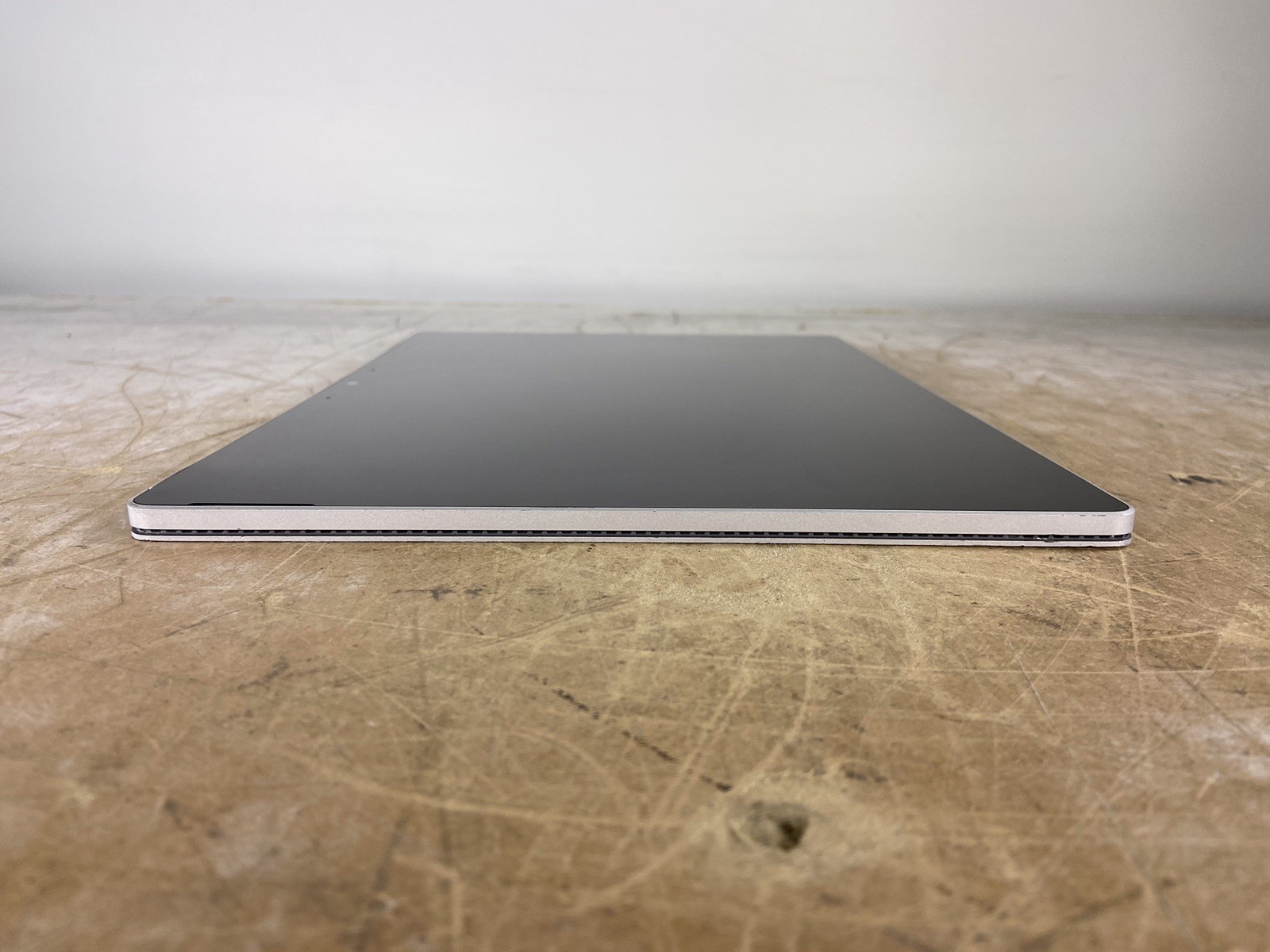 MICROSOFT SURFACE BOOK 3 1900 i5-1035G7 @ 1.20GHz, 8GB RAM, 256GB SSD