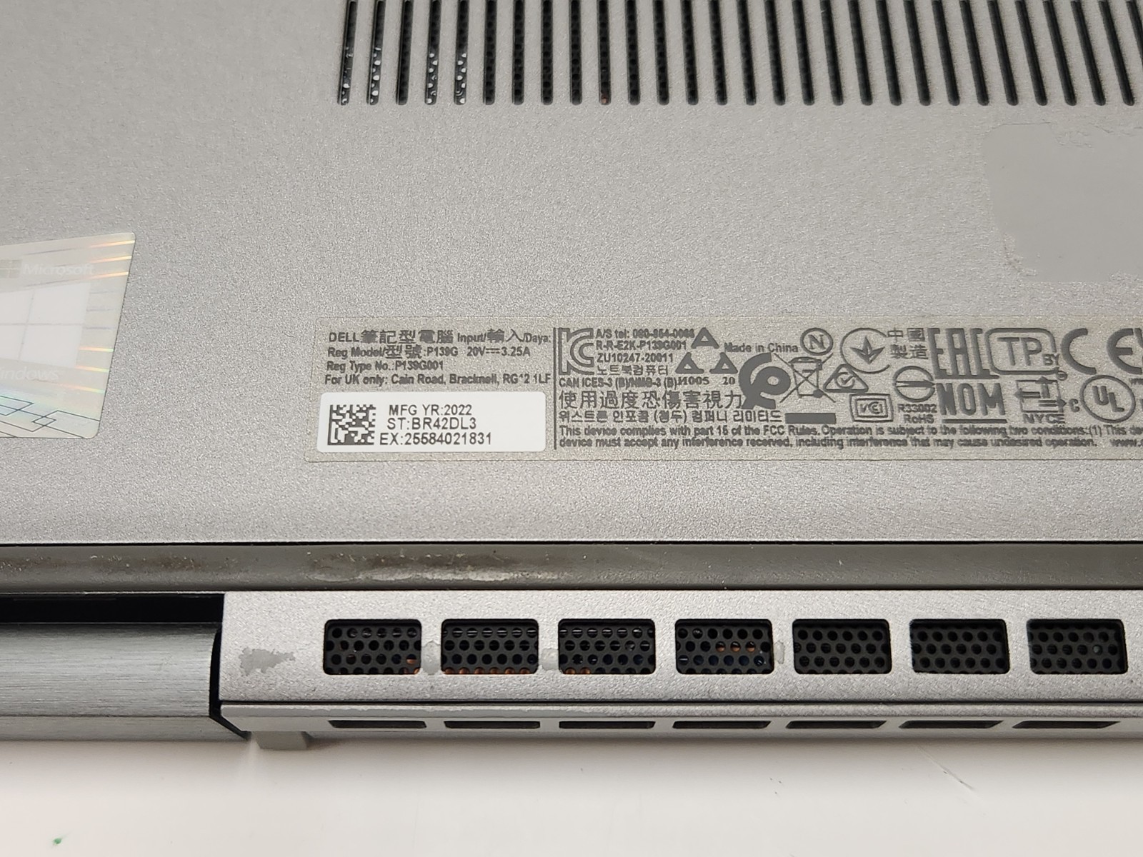 Dell Latitude 5320 13″ 2-in-1 i5-1135G7 @ 2.60GHz 8GB RAM 256GB NVMe W11P