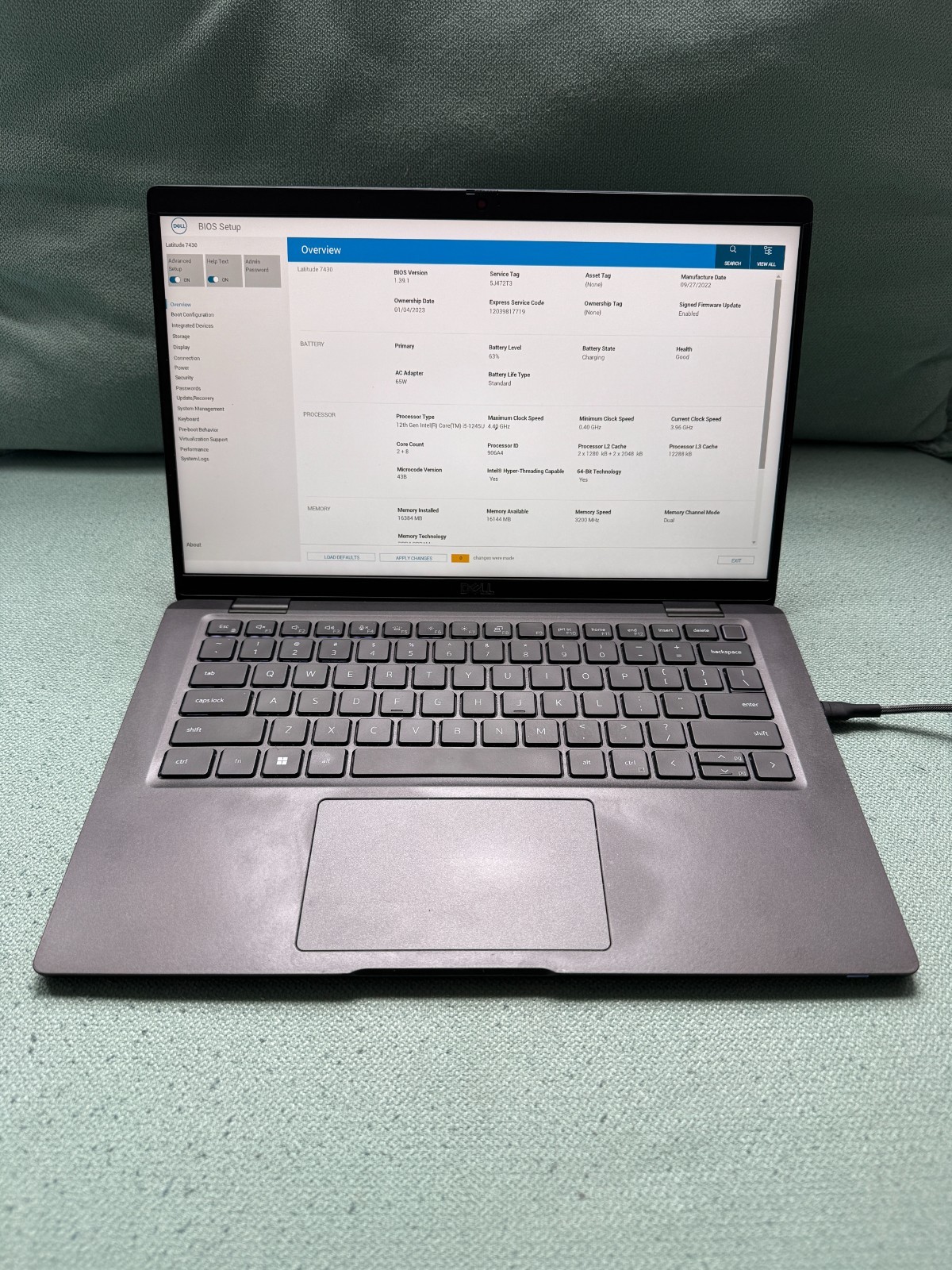 Dell Latitude 7430 14″ Intel i5 12th Gen, 16GB / 256GB, Windows 11 Pro