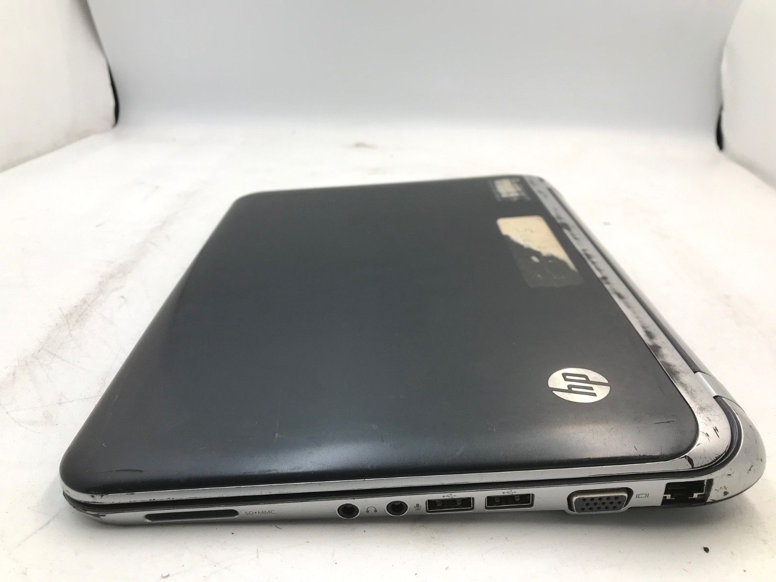 HP 3125 11.6″ Notebook AMD E-Series 2GB RAM- POWERS ON/NO BOOT/PARTS
