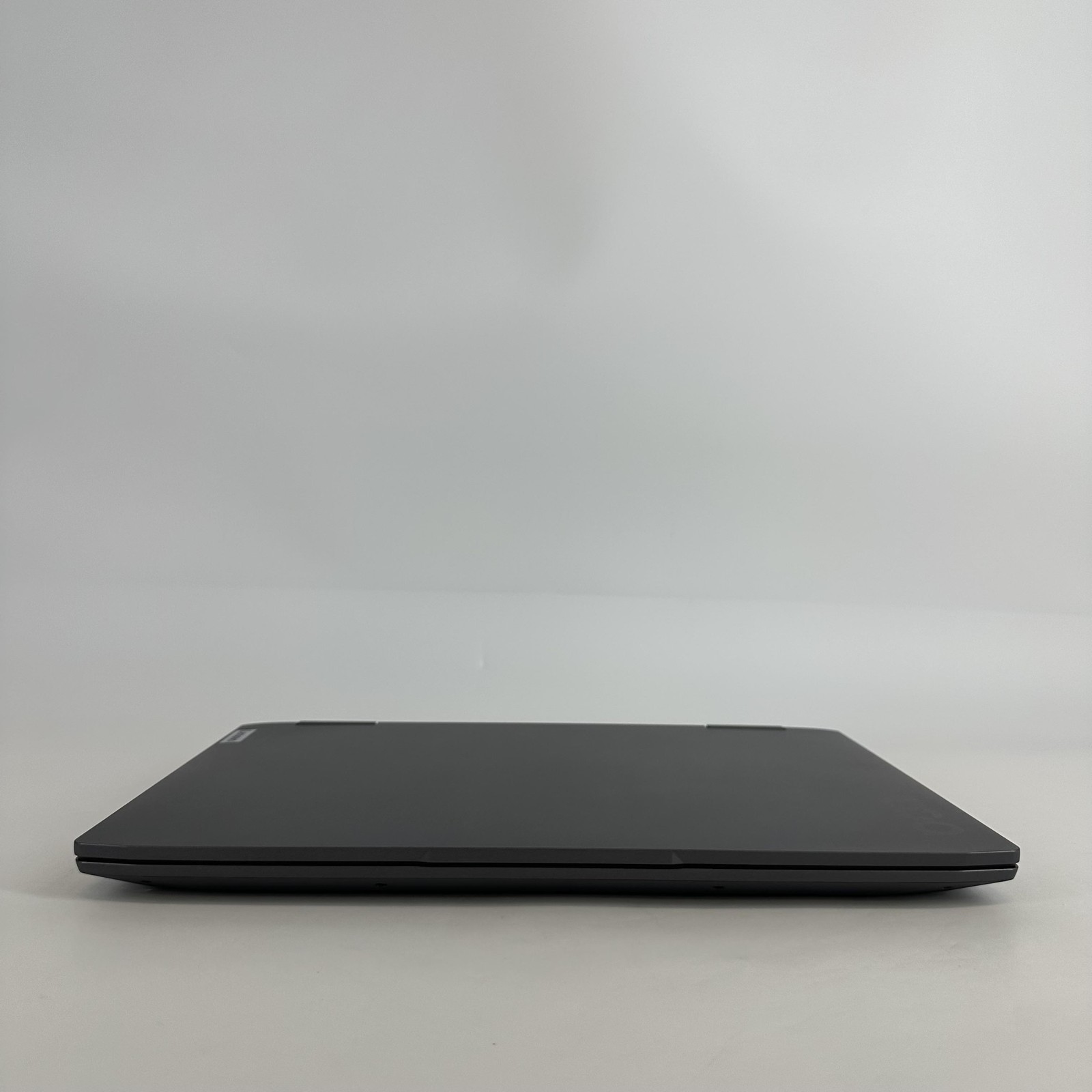 Lenovo LOQ 15 144Hz FHD 3.8 GHz Ryzen 7 7840HS 32GB 1TB/512GB NVIDIA RTX 4050