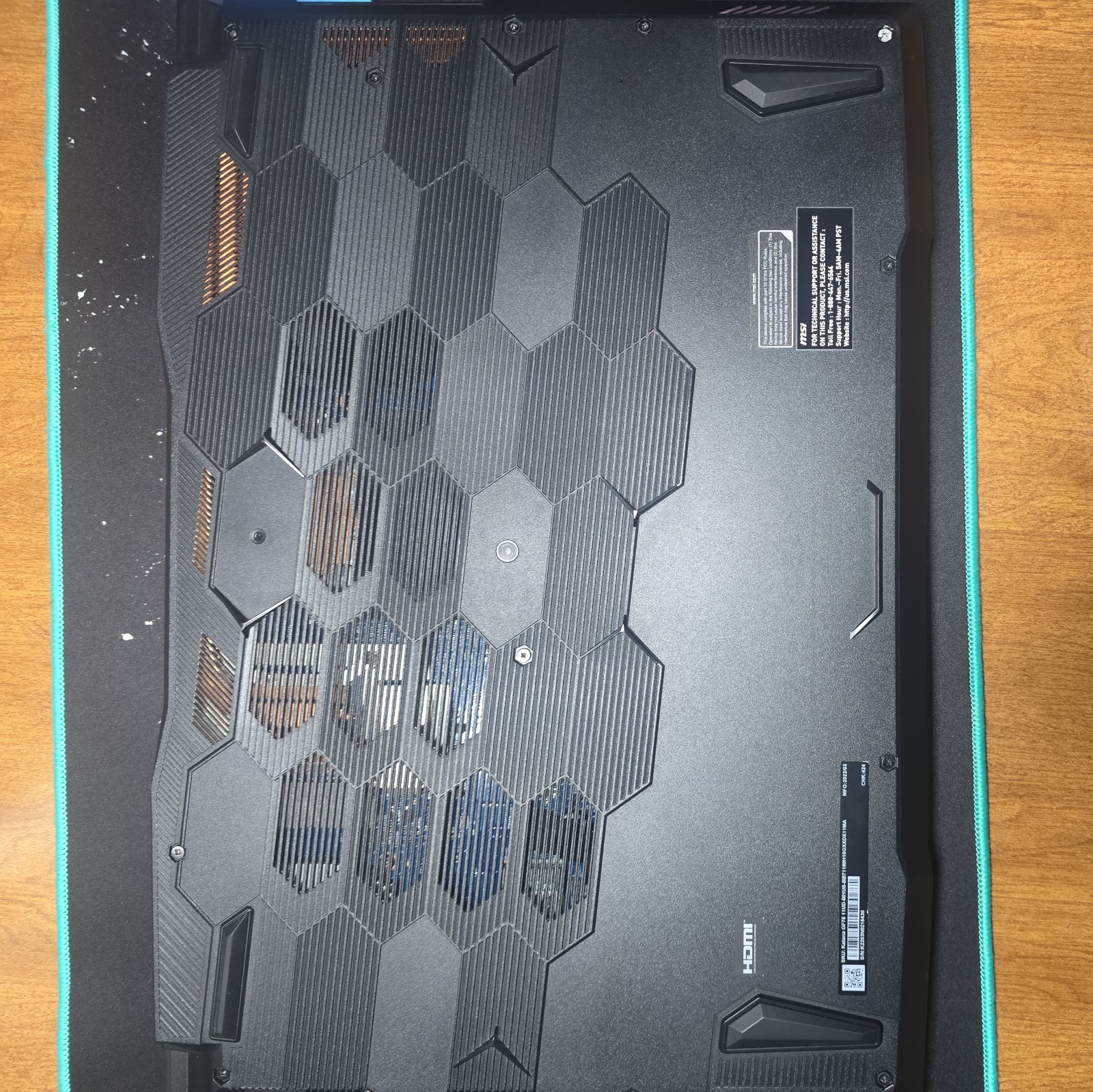 MSI Katana GF76 11UD-001