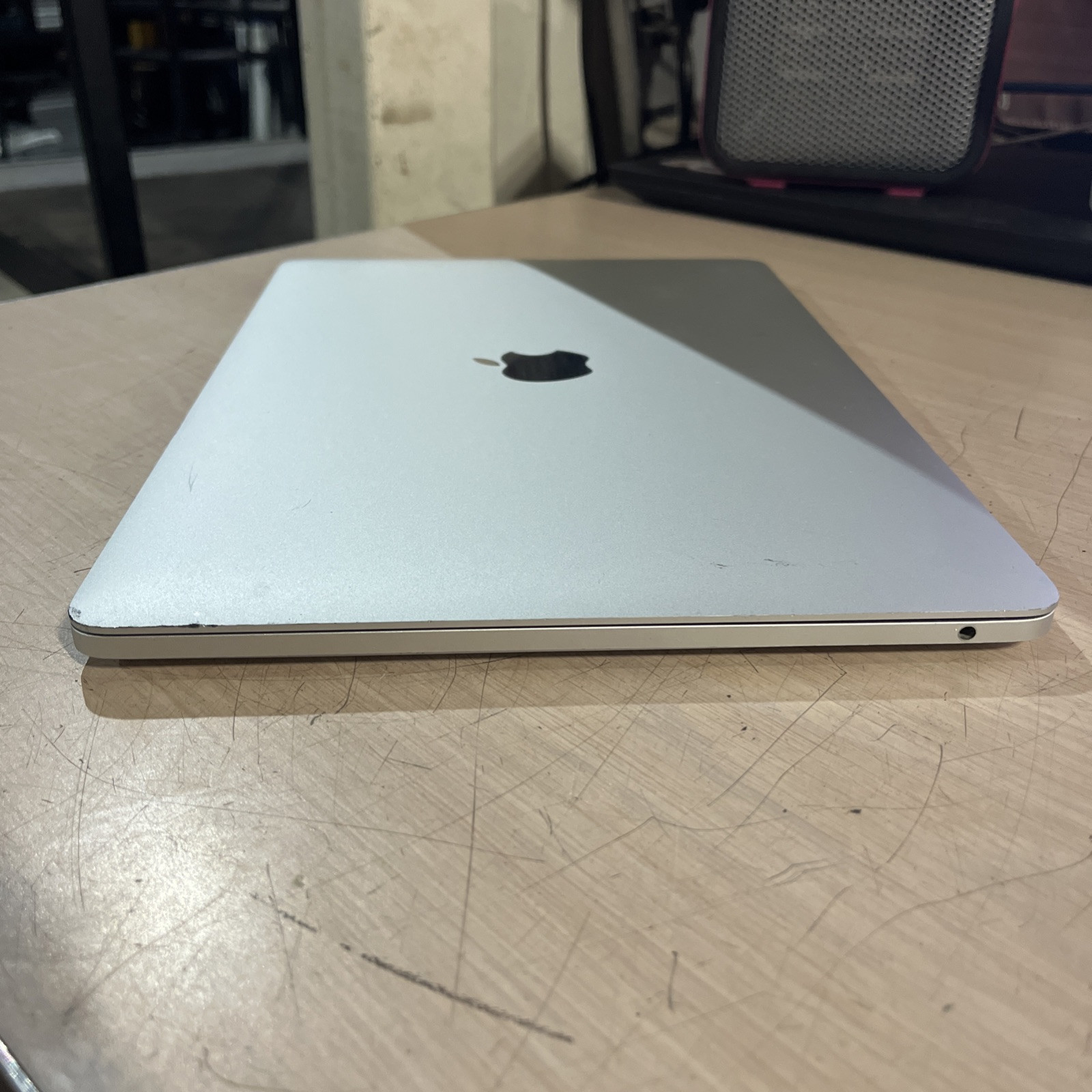 APPLE MACBOOK PRO 13″ MID-2017 CORE I5-7360U 2.3GHZ 8GB RAM NO HD