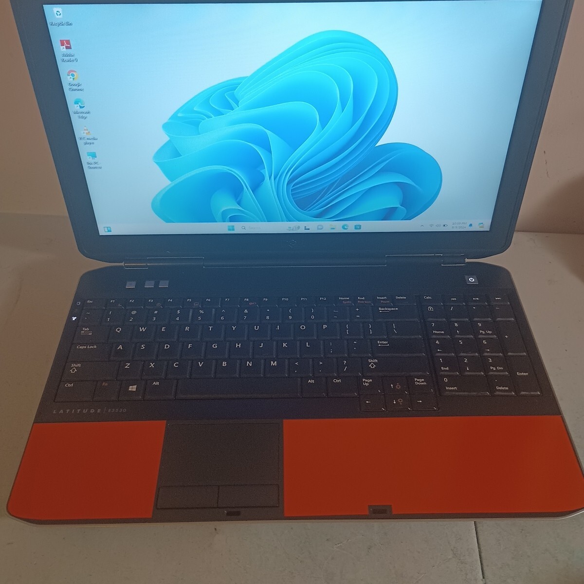 LIGHT GAMING ORANGE DELL i5 3.10GHz,8GB,320G,DVDRW,CAM,HDMI,BLUETOOTH,WIN11