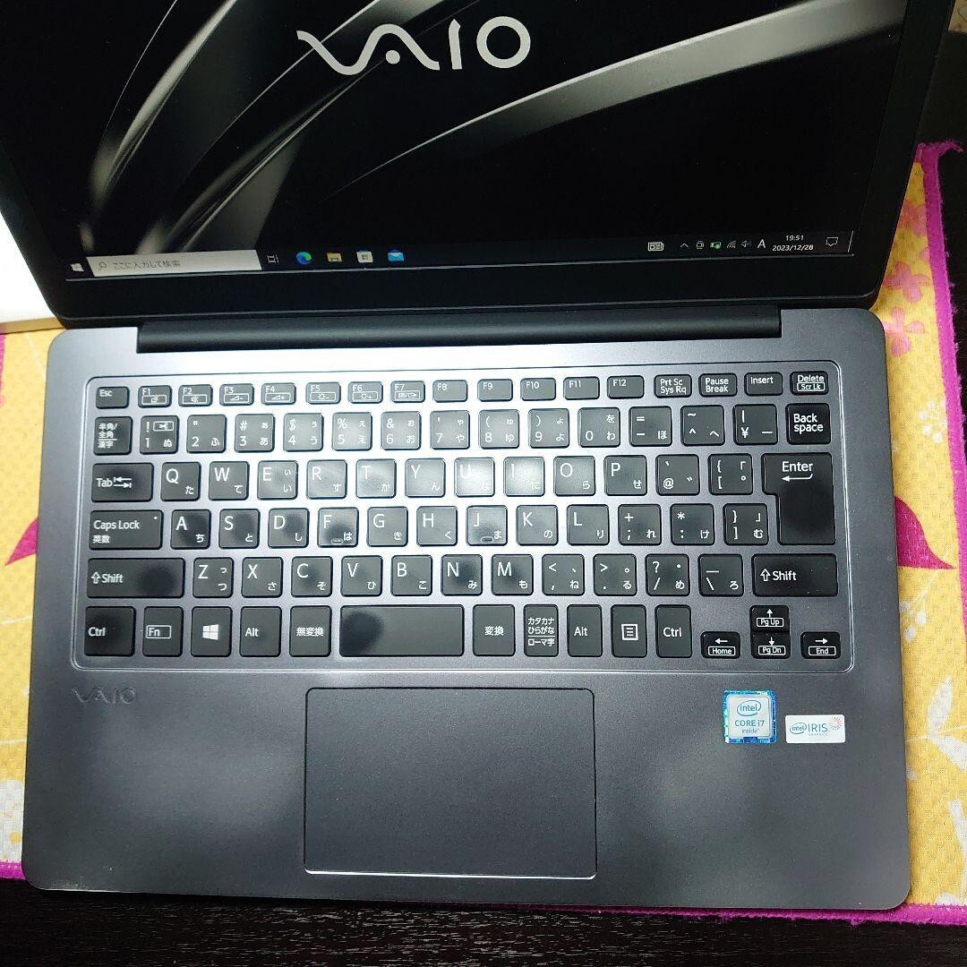Sony Vaio Z VJZ13A Flagship Model Laptop RAM:16GB SSD:256GB Core i7-6567U