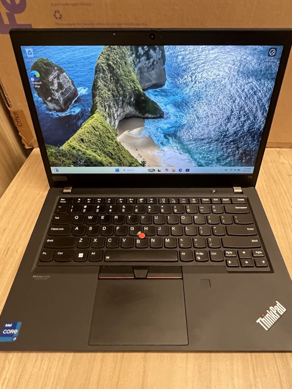 Lenovo ThinkPad T14 Gen 2 14 500SSD Intel Core i7-1165G7 2.8GHz 16GB Touchscreen