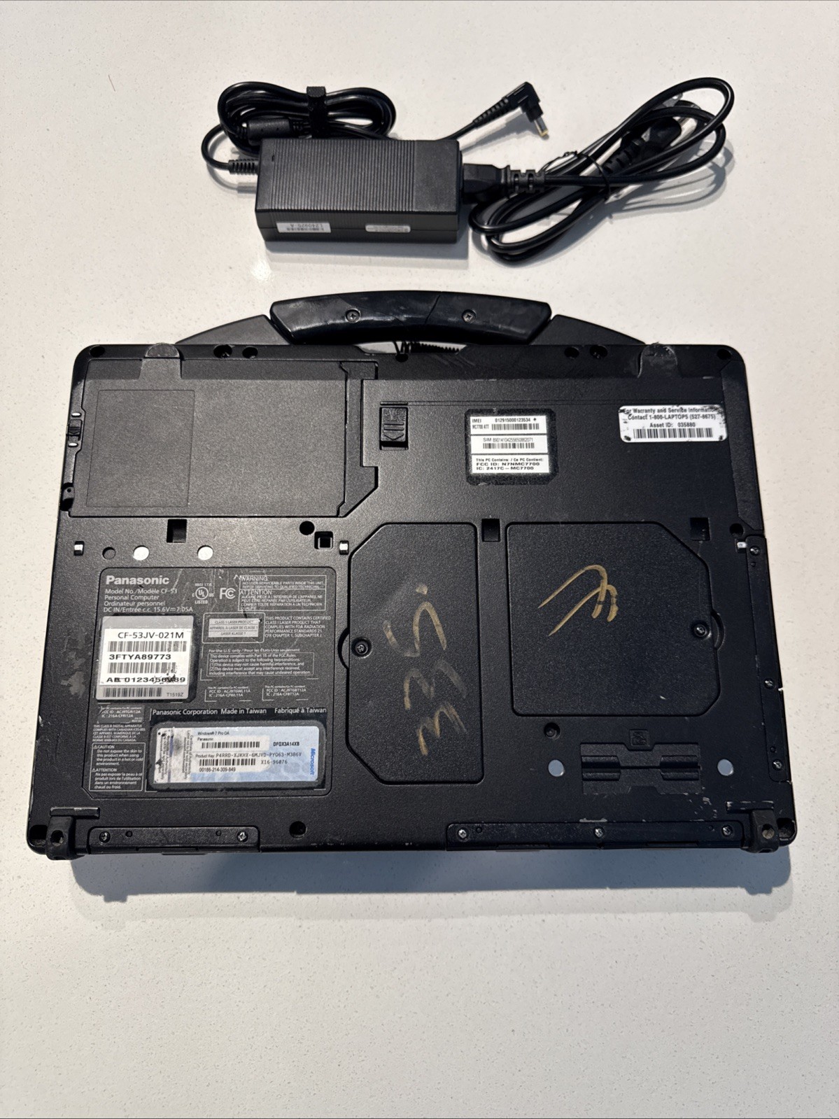 Panasonic Toughbook CF-53. 14 in (Intel Core i5 4th Gen.) Laptop