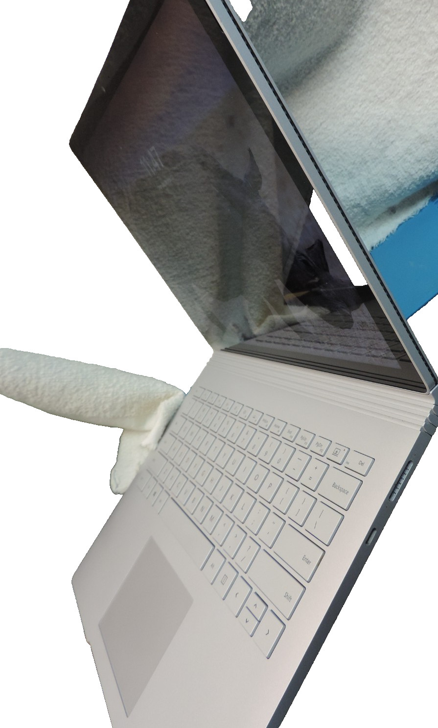 USED Microsoft Surface Book 2 13.5″ (256GB SSD, Intel Core i5-7300U, 8GB RAM
