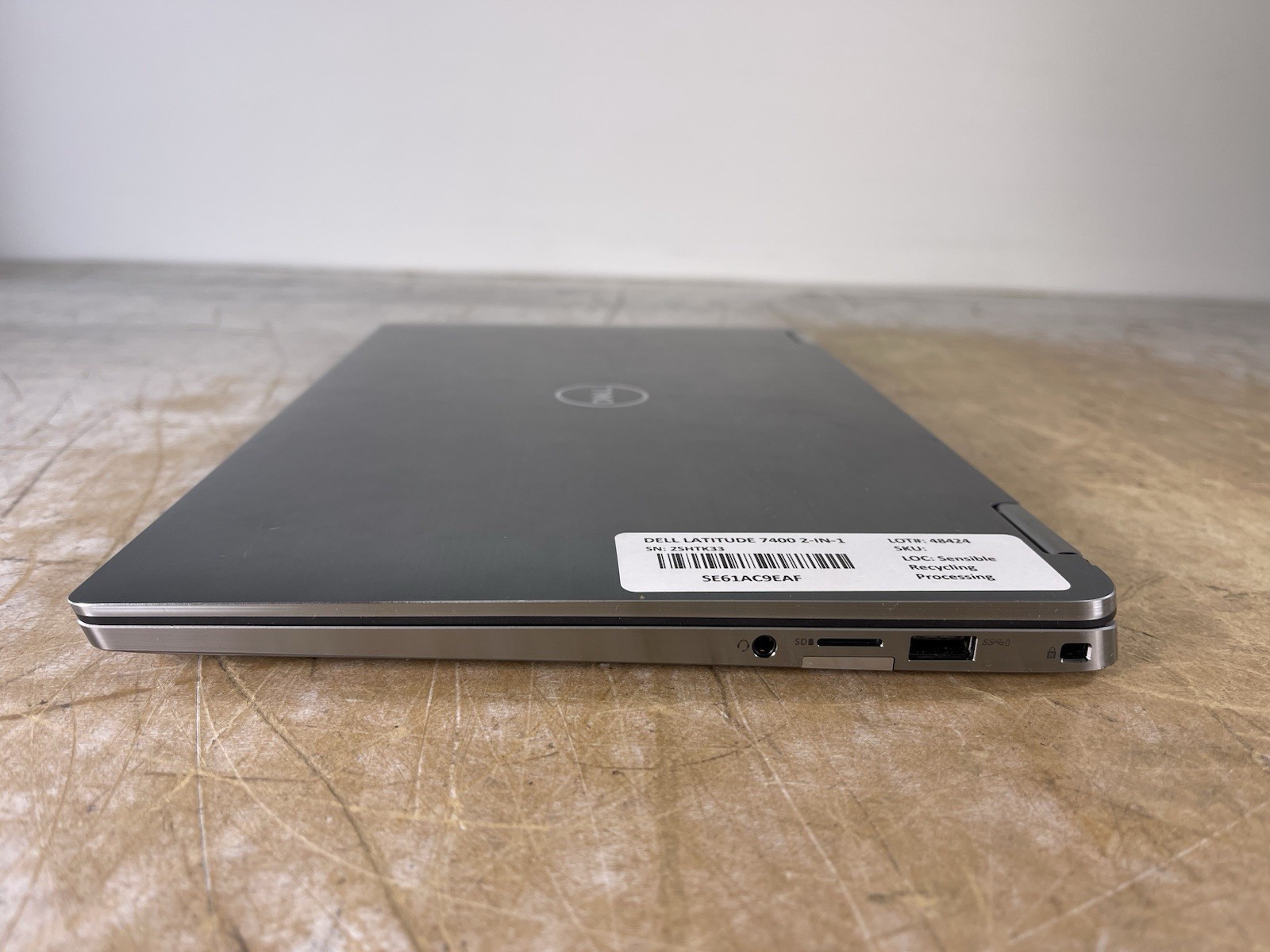 DELL LATITUDE 7400 2-IN-1 i5-8365U @ 1.60GHz, 16GB RAM, NO HDD/OS