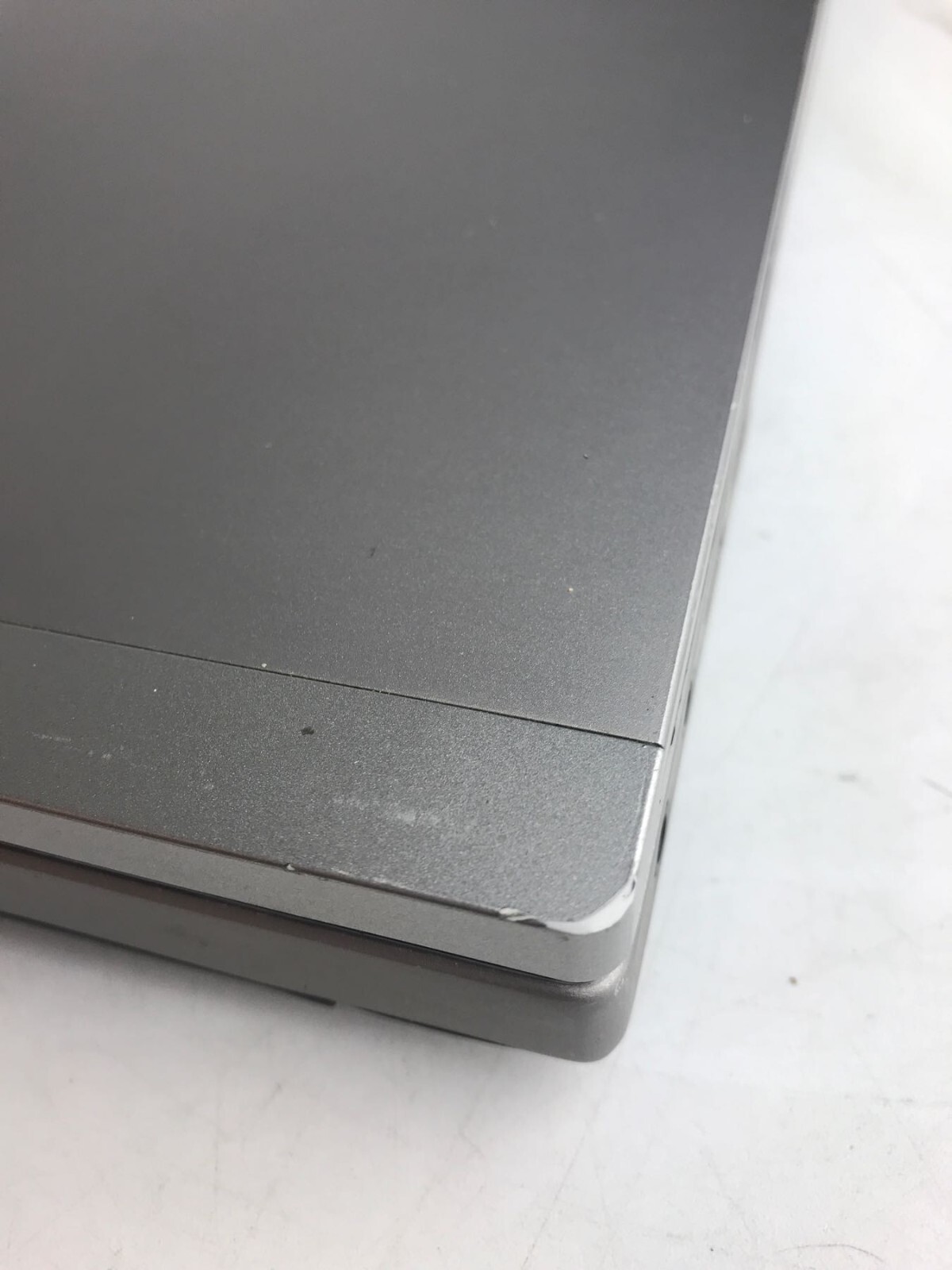 HP Elitebook 8570p Core i7-3740QM 2.70GHz 8GB NO HDD Laptop (READ description)