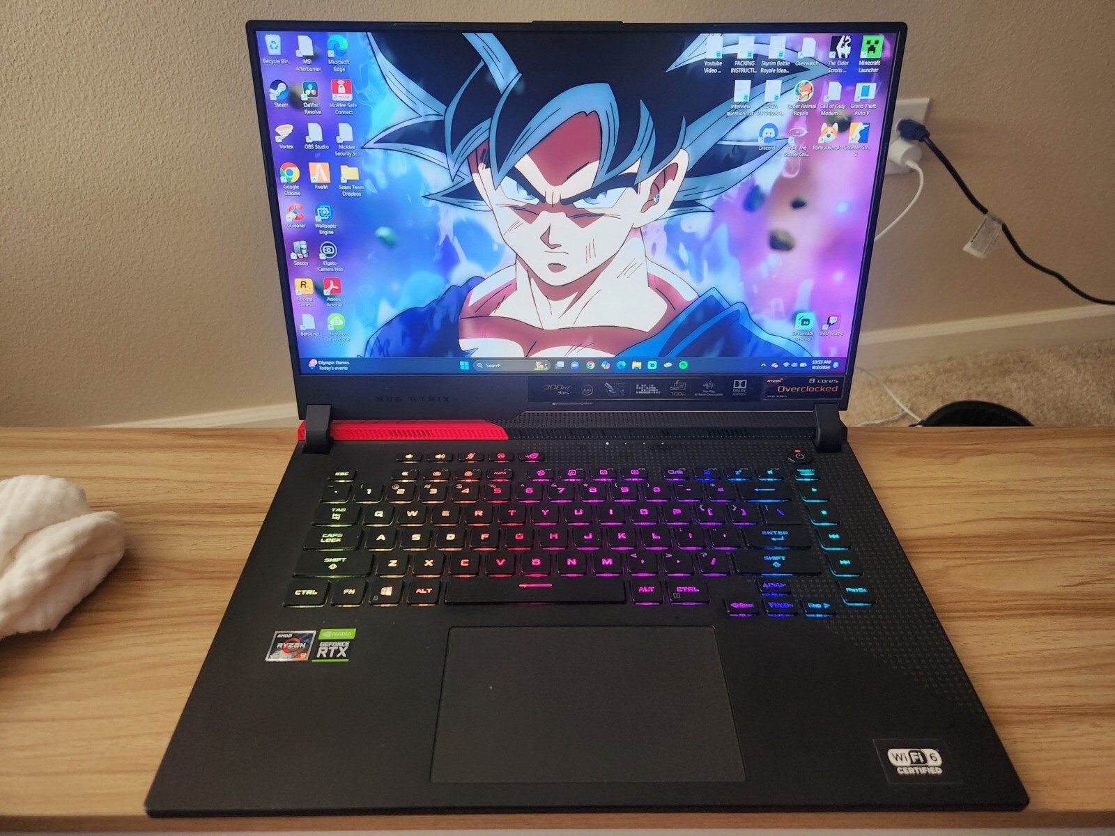 2021 ASUS ROG STRIX G15 15.6” (AMD Ryzen 9 5900HX RTX 3070 16GB RAM 1 TB SSD)