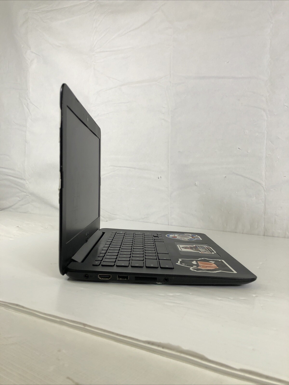 Asus Chromebook C300M Laptop Computer For Parts Or Repair – Bad Screen #2