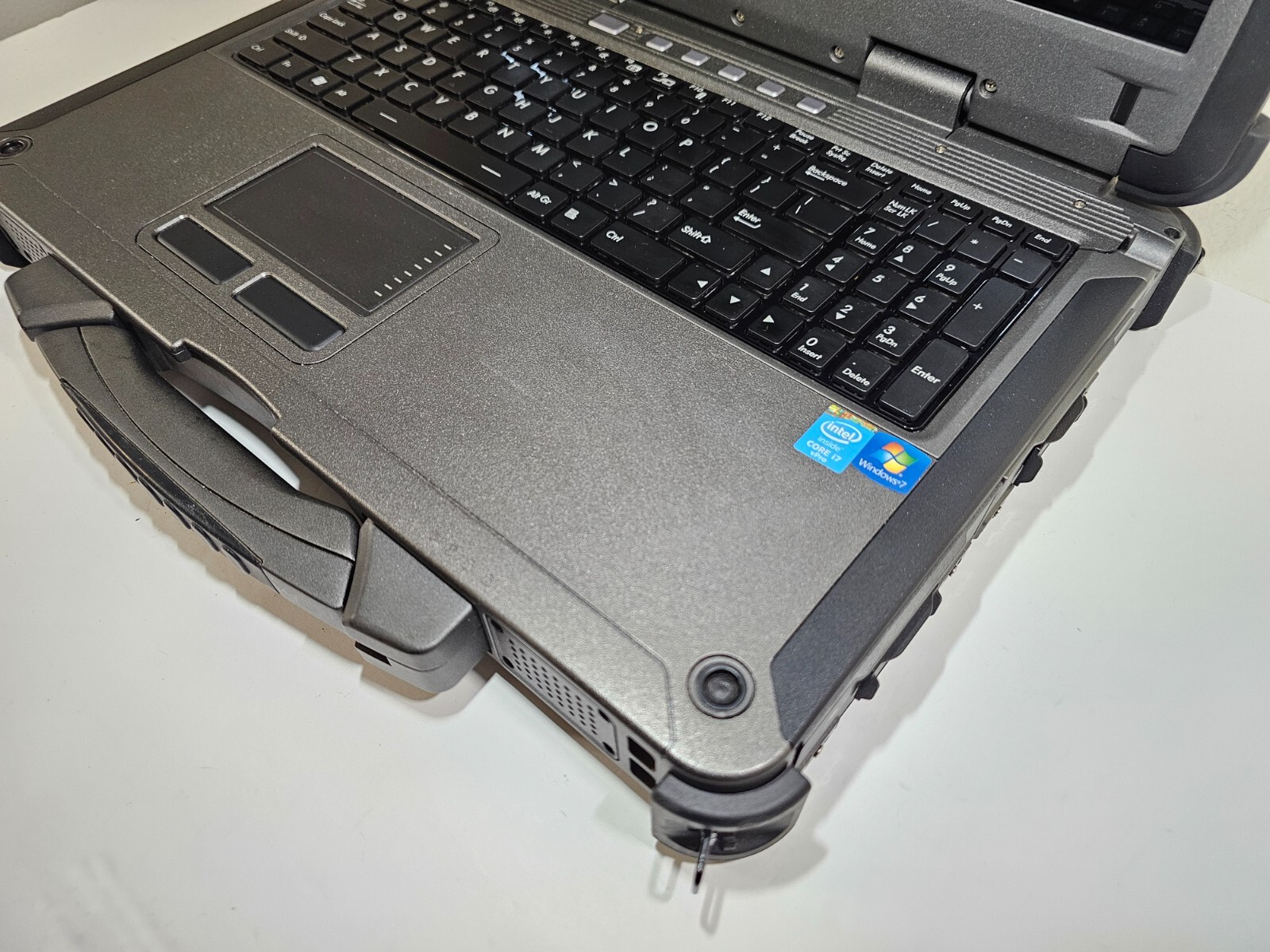 GETAC X500 G2 Rugged LAPTOP 15.6″/i7-4600U 2.90GHz/8GB RAM/+CHARGER/NO SSD/CADDY