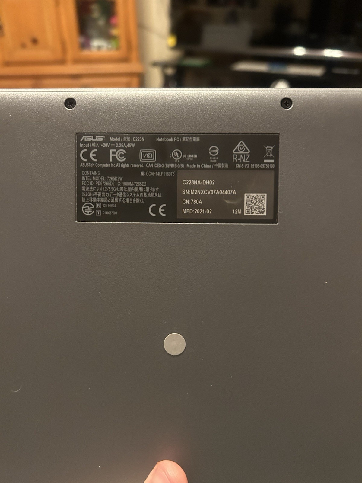 asus chromebook C223N