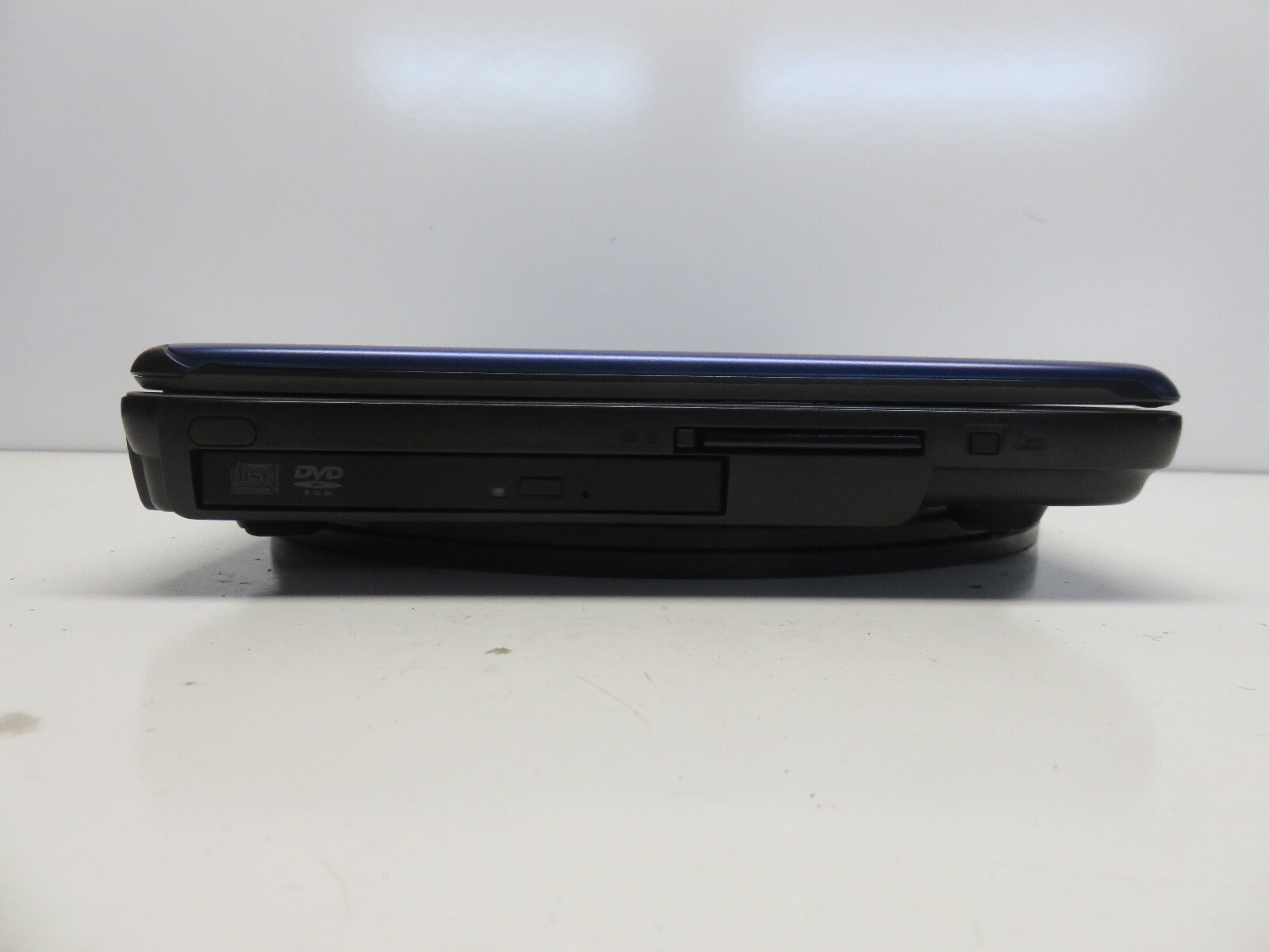Toshiba Satellite A75-S1253 Pentium 4 3.2GHz 192 MB NO HDD No Batt