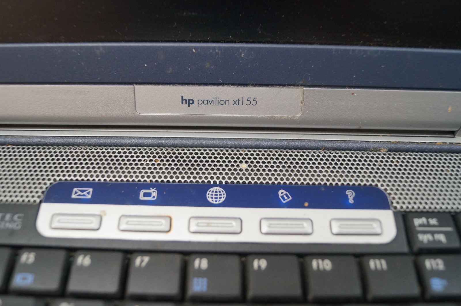 HP Pavilion XT155 CRV5A-02T1 75 Series 14″ 1GB Mem Altec NO HD WORKING PoR E113