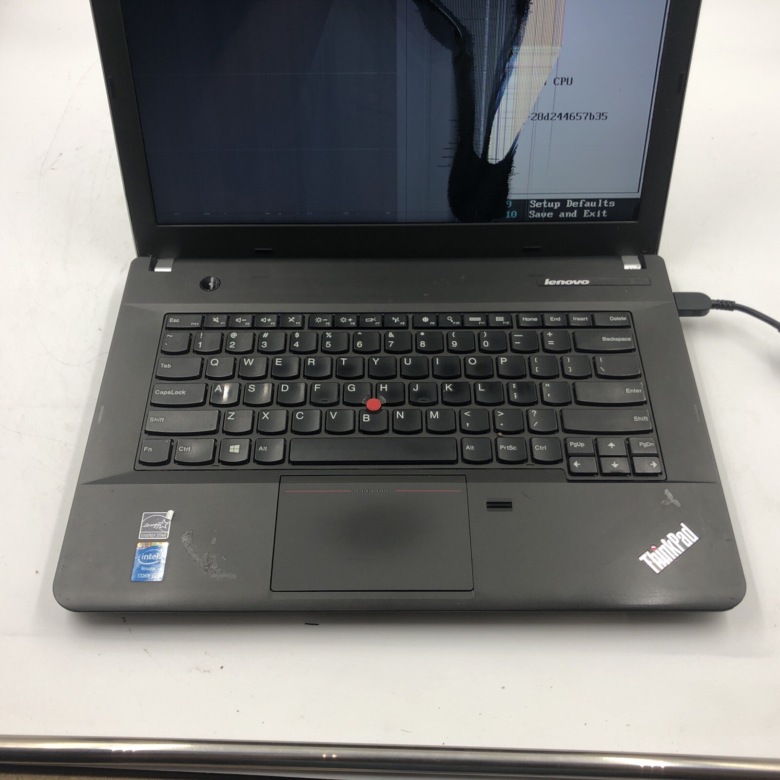 Lenovo Thinkpad E440 Laptop i3 Unknown RAM/HDD/OS Plastic Damage (FOR PARTS)