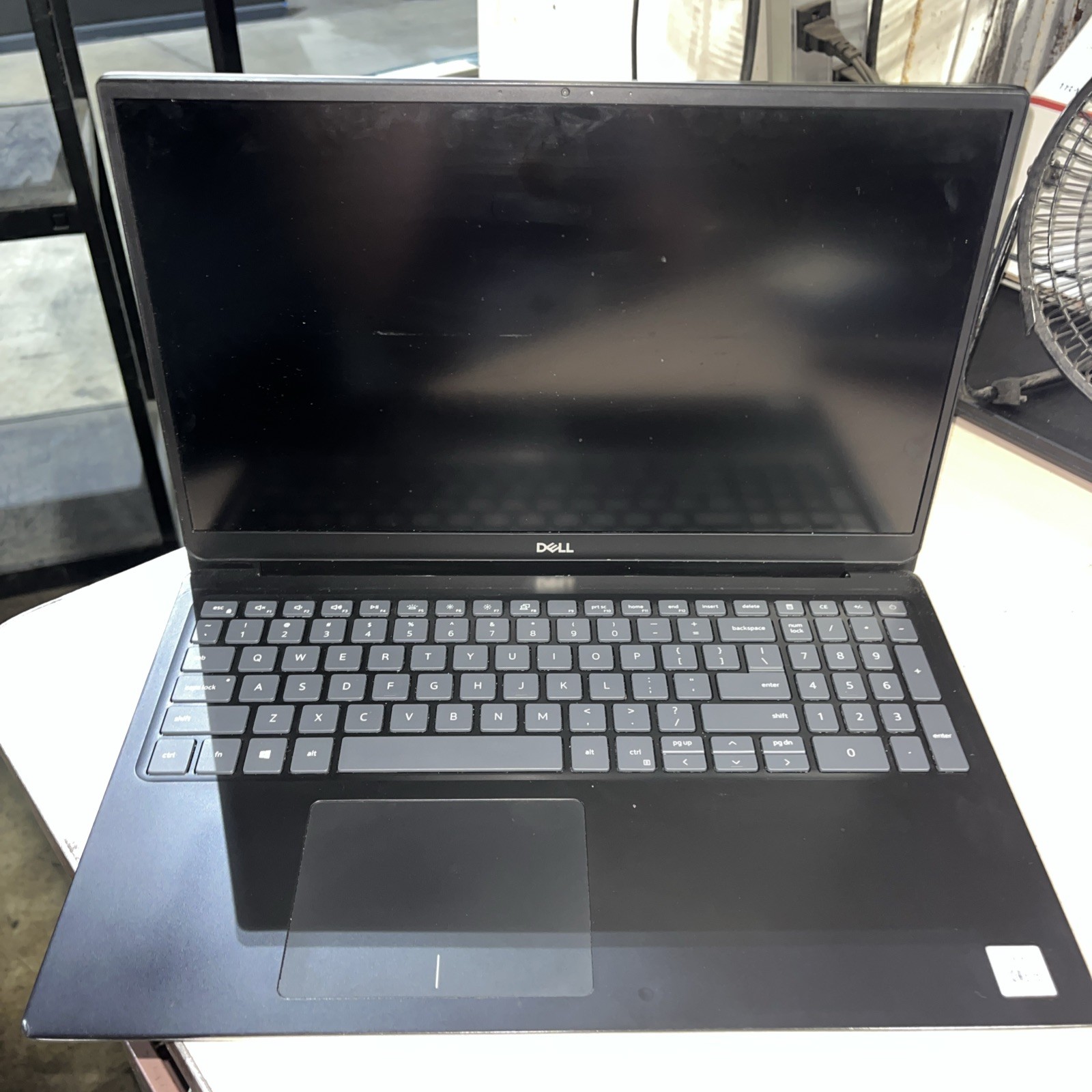 DELL VOSTRO 5590 INTEL CORE I5 10TH GEN 8GB RAM NO HD
