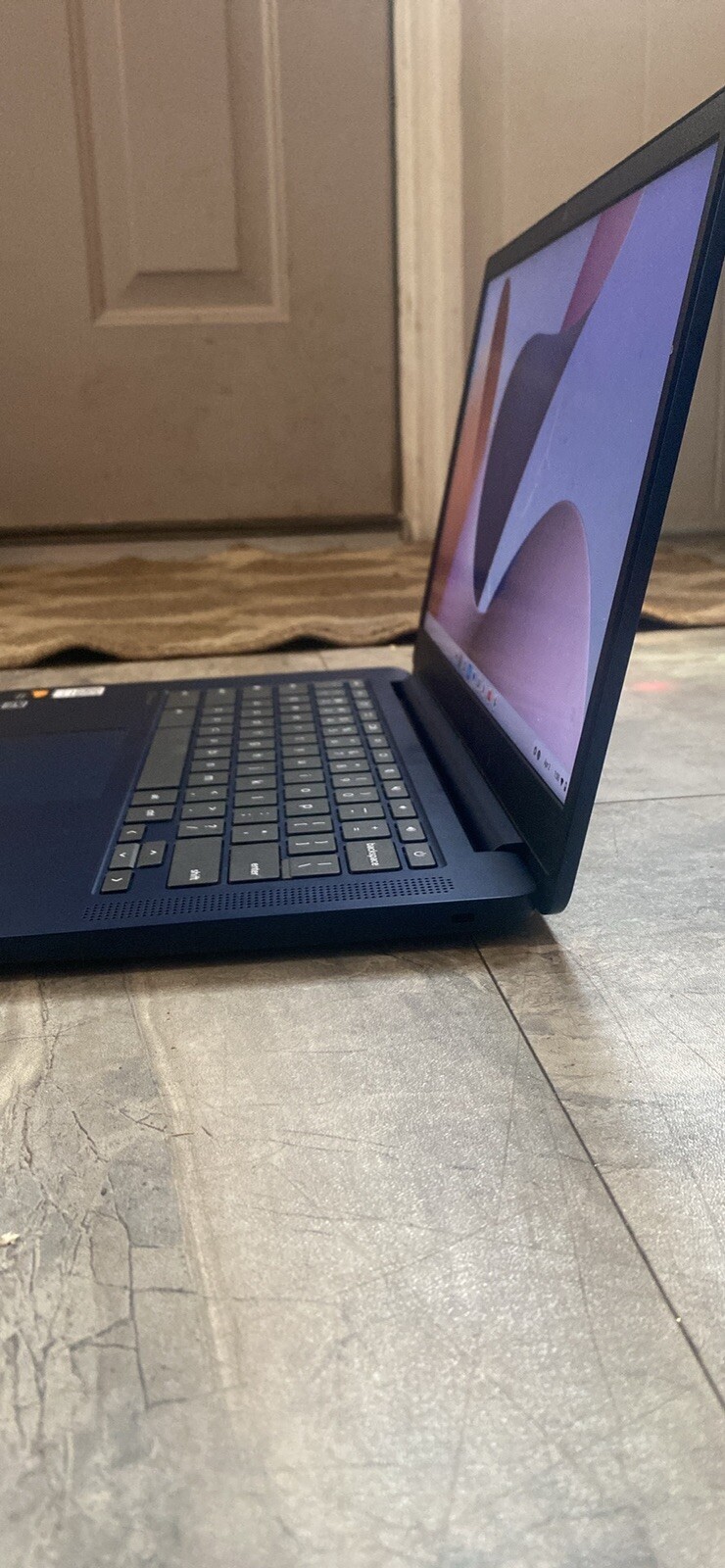 Chromebook,Lenovo *charger not included*