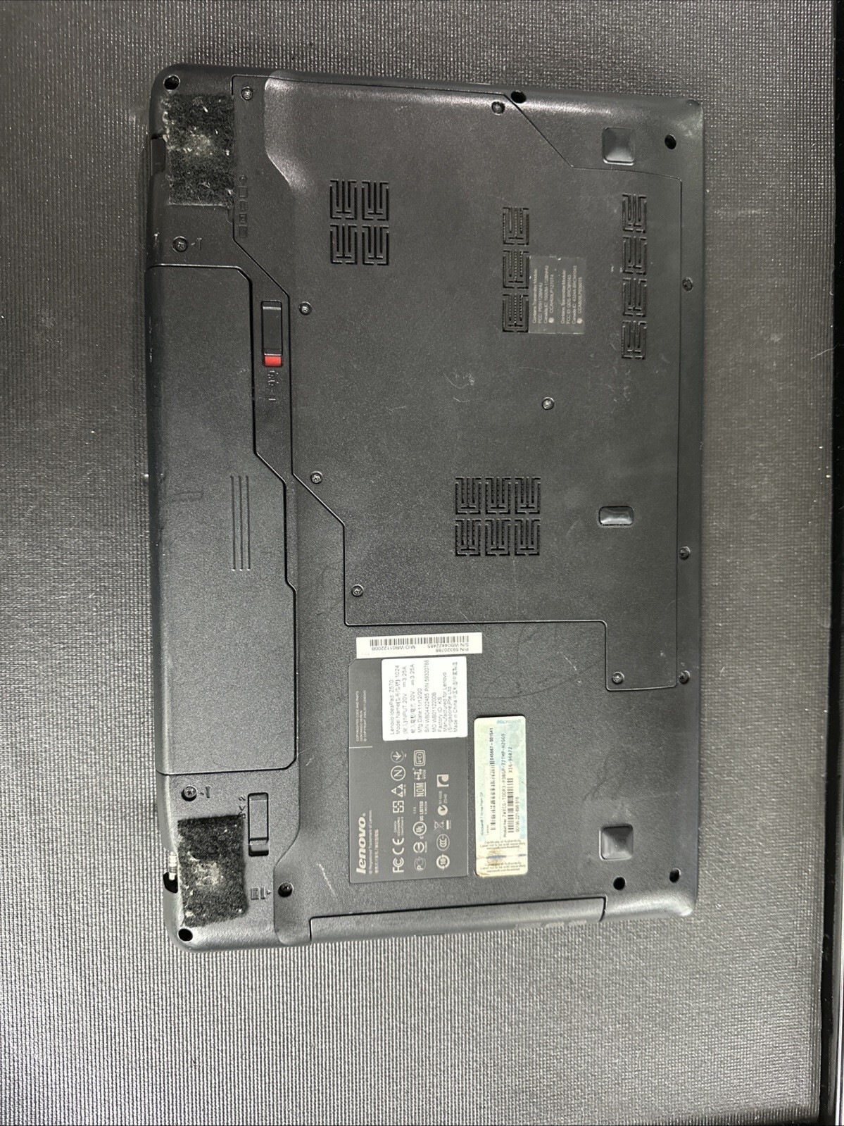 Lenovo IdeaPad Z570 Laptop Intel Core i5-2450M 6GB Ram (damaged) Read