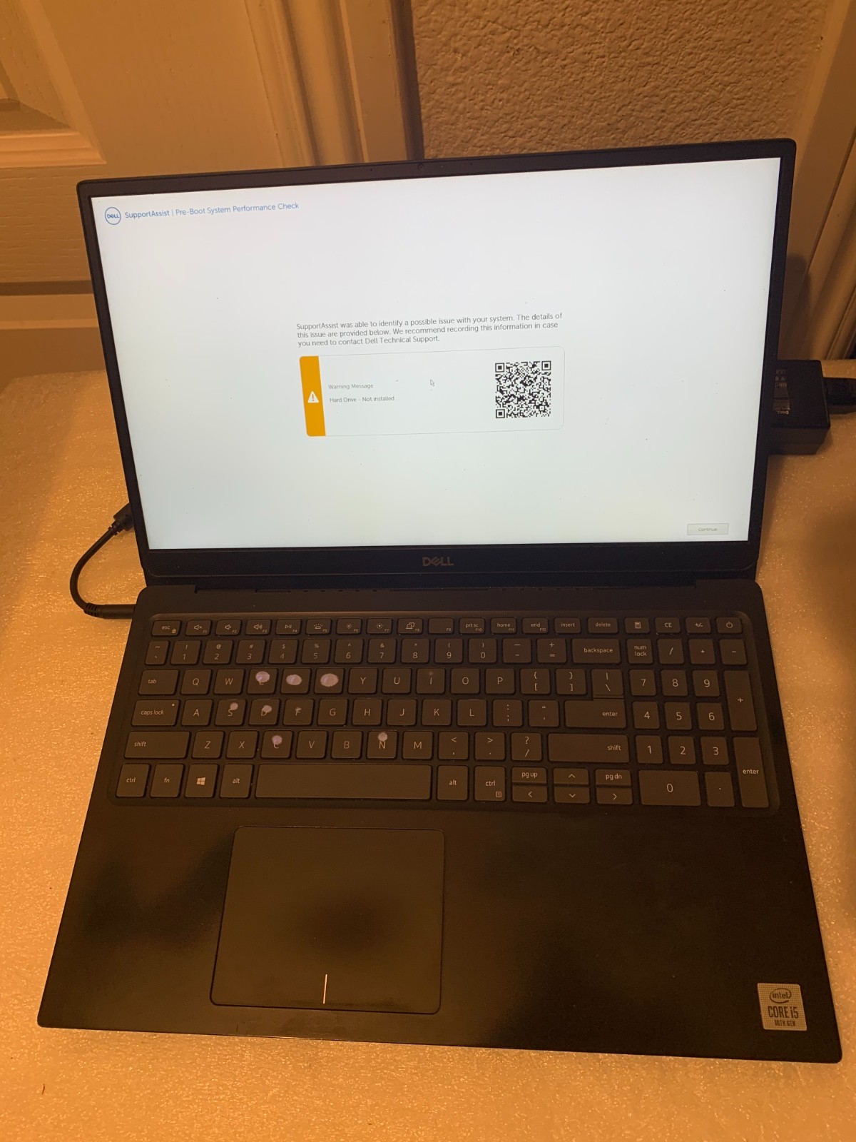 Dell Vostro 5590 I5 10th Gen READ