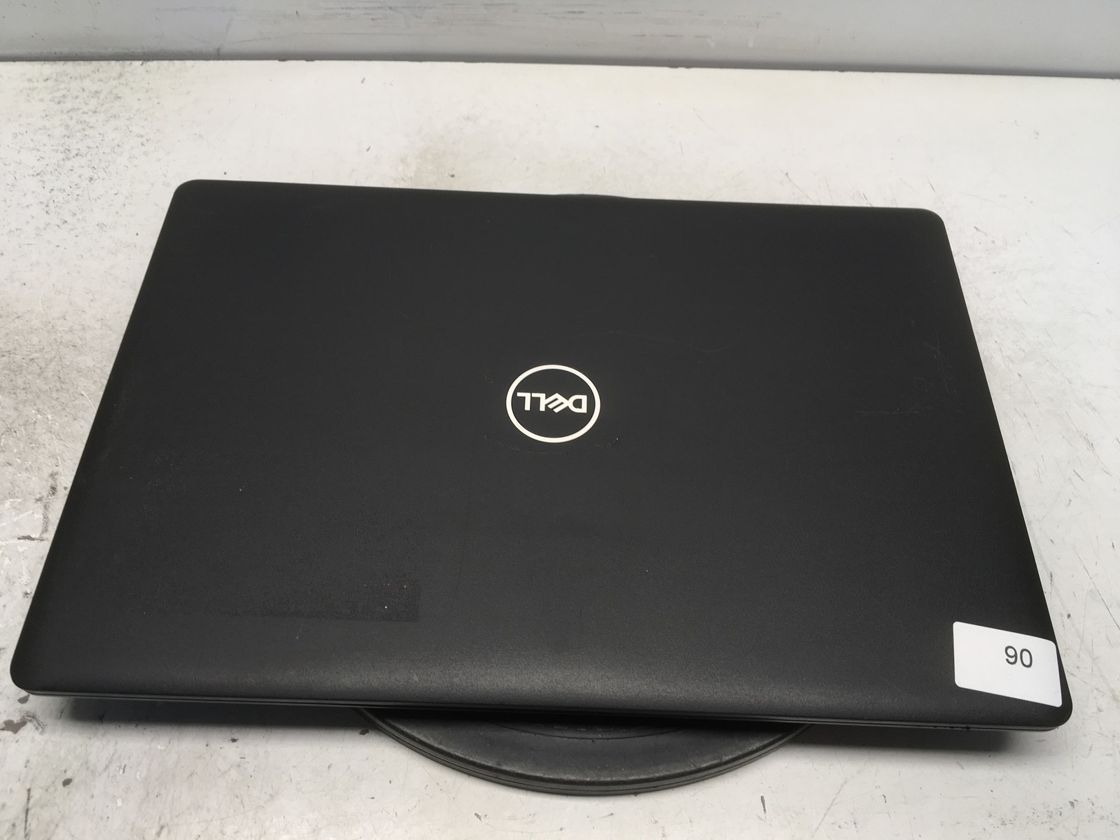 Dell Latitude 3590 Intel i3-7130U 2.7GHz 8 GB NO HDD No Batt