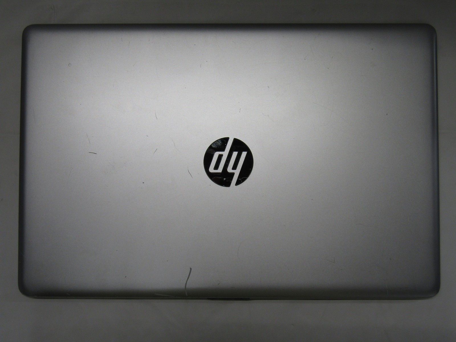 HP 17-by3063st 1.2GHz Core i3-1005G1 8GB RAM 1 TB HDD & 128GB SSD 17″ HD+ NO OS