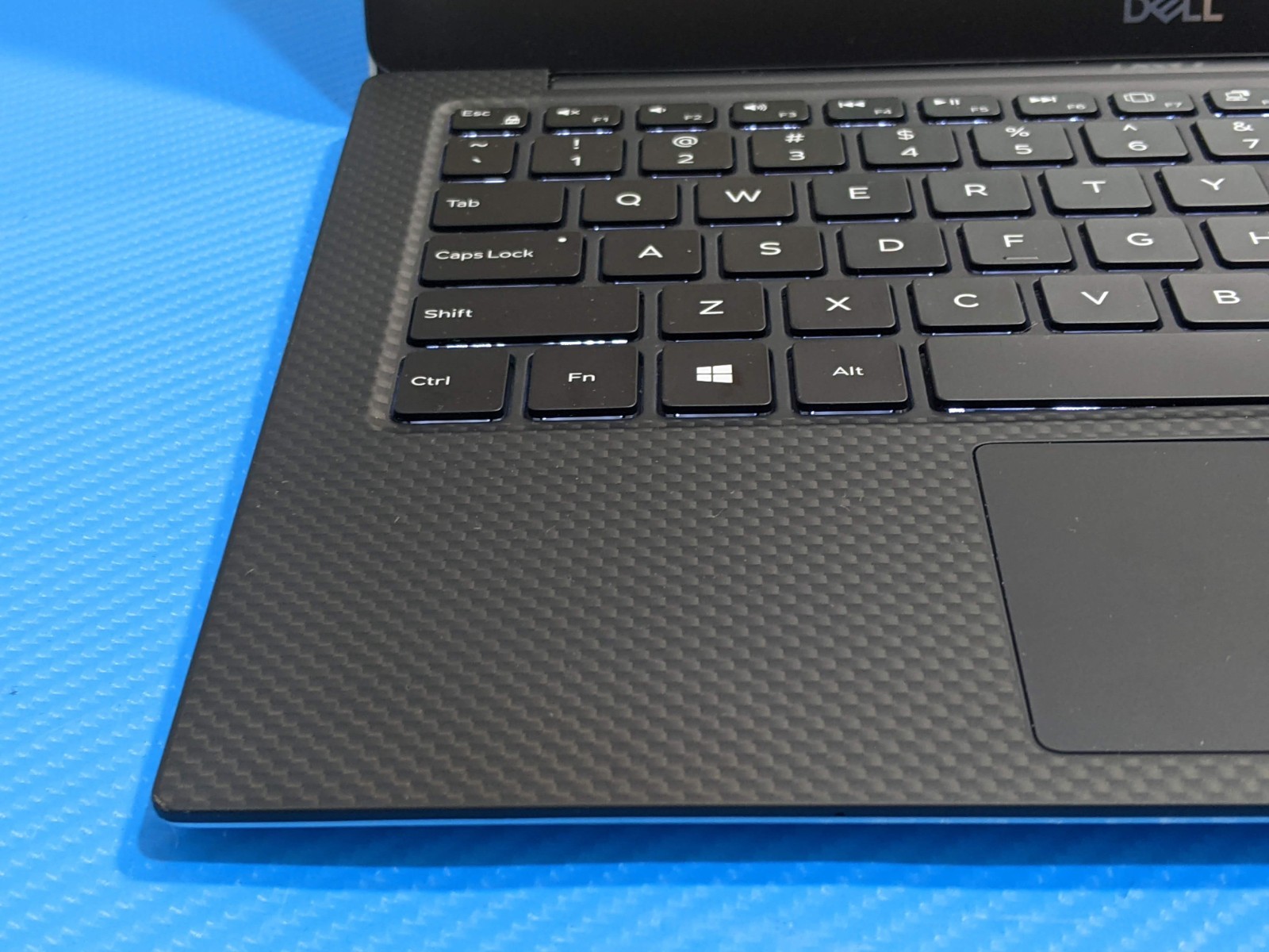 Dell XPS 13 9305 13.3″ FHD Intel i3-11th Gen 3GHz 8GB 256GB Win11Home +Charger
