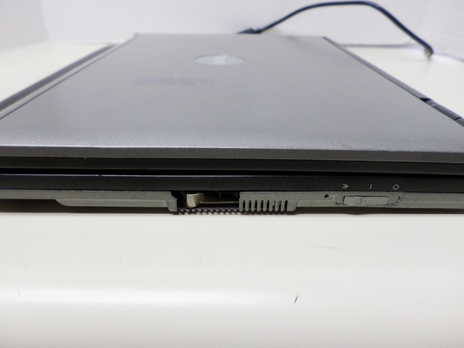 Dell Latitude D420 Intel Core 2 Duo 1.2 GHz 2 GB RAM. NO HD