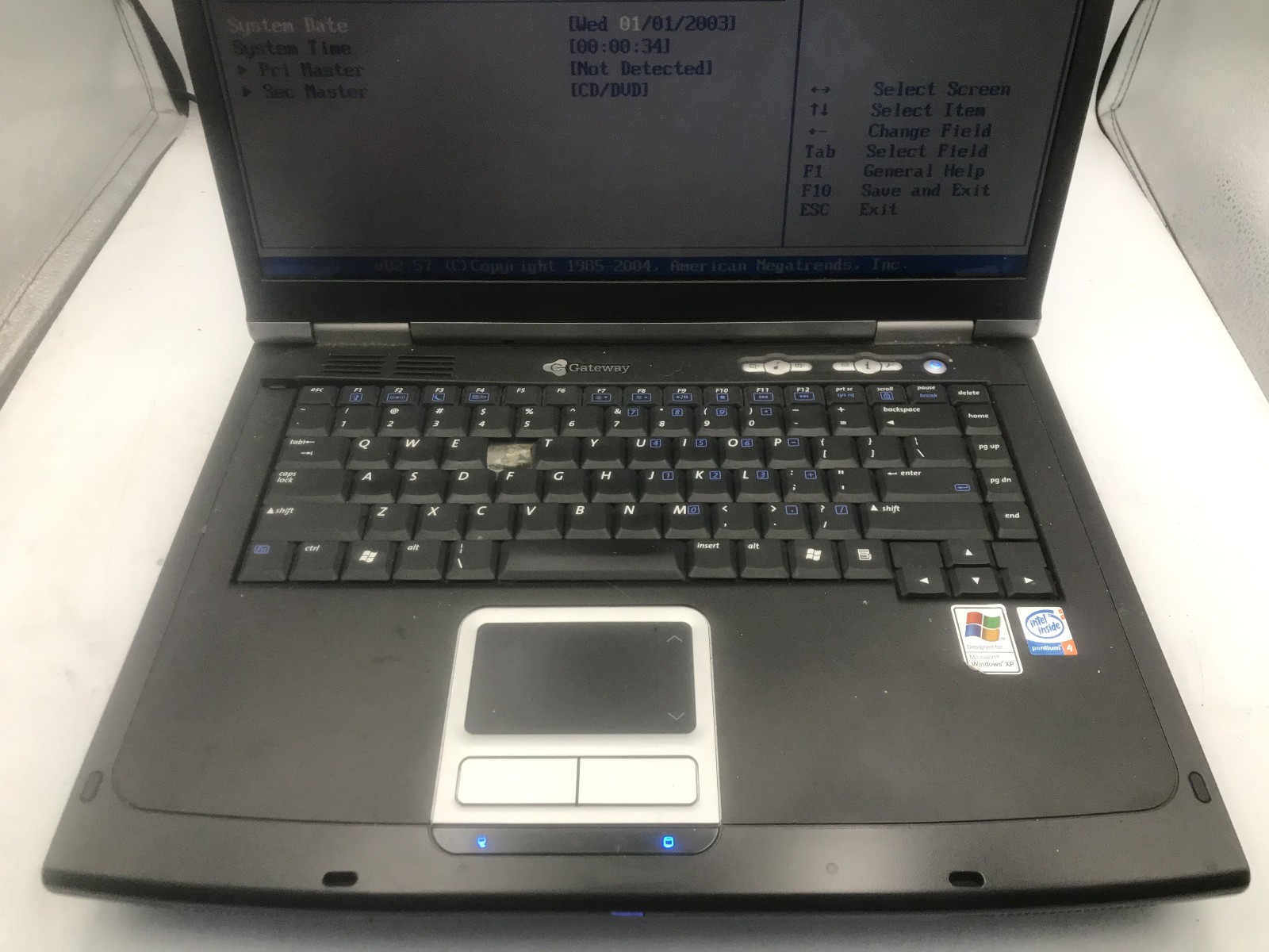 GATEWAY 7324 – BOOTS TO BIOS – INTEL PENTIUM 4 – 480MB RAM – NO OS -READ DESC-BB