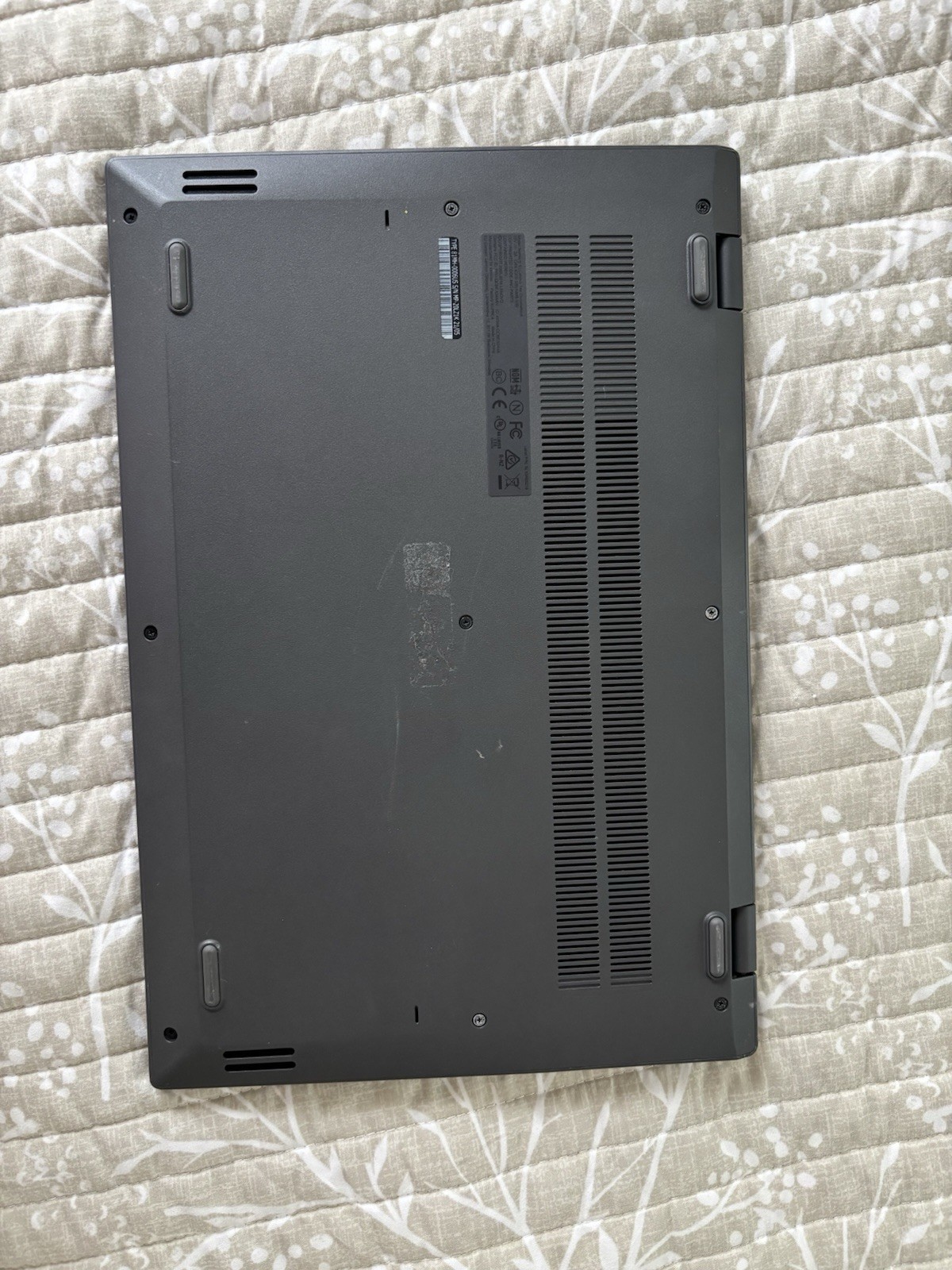 Lenovo Chromebook 14″ Intel Celeron Chrome OS Gray Built-In Webcam