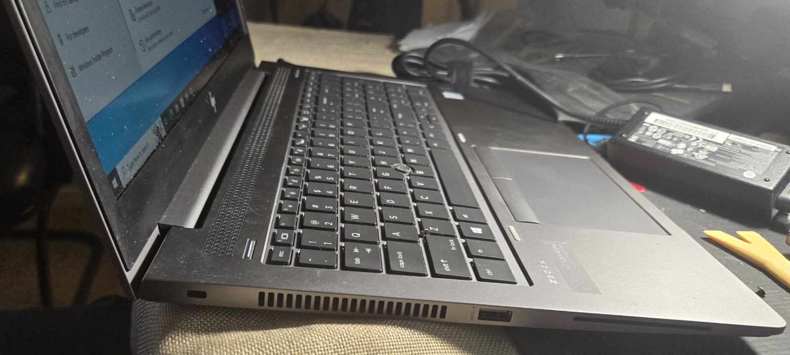 HP ZBook 15U G6 Laptop – 15.6″ FHD Intel i7-8665U 1.9GHz 16GB Memory 256GB SSD
