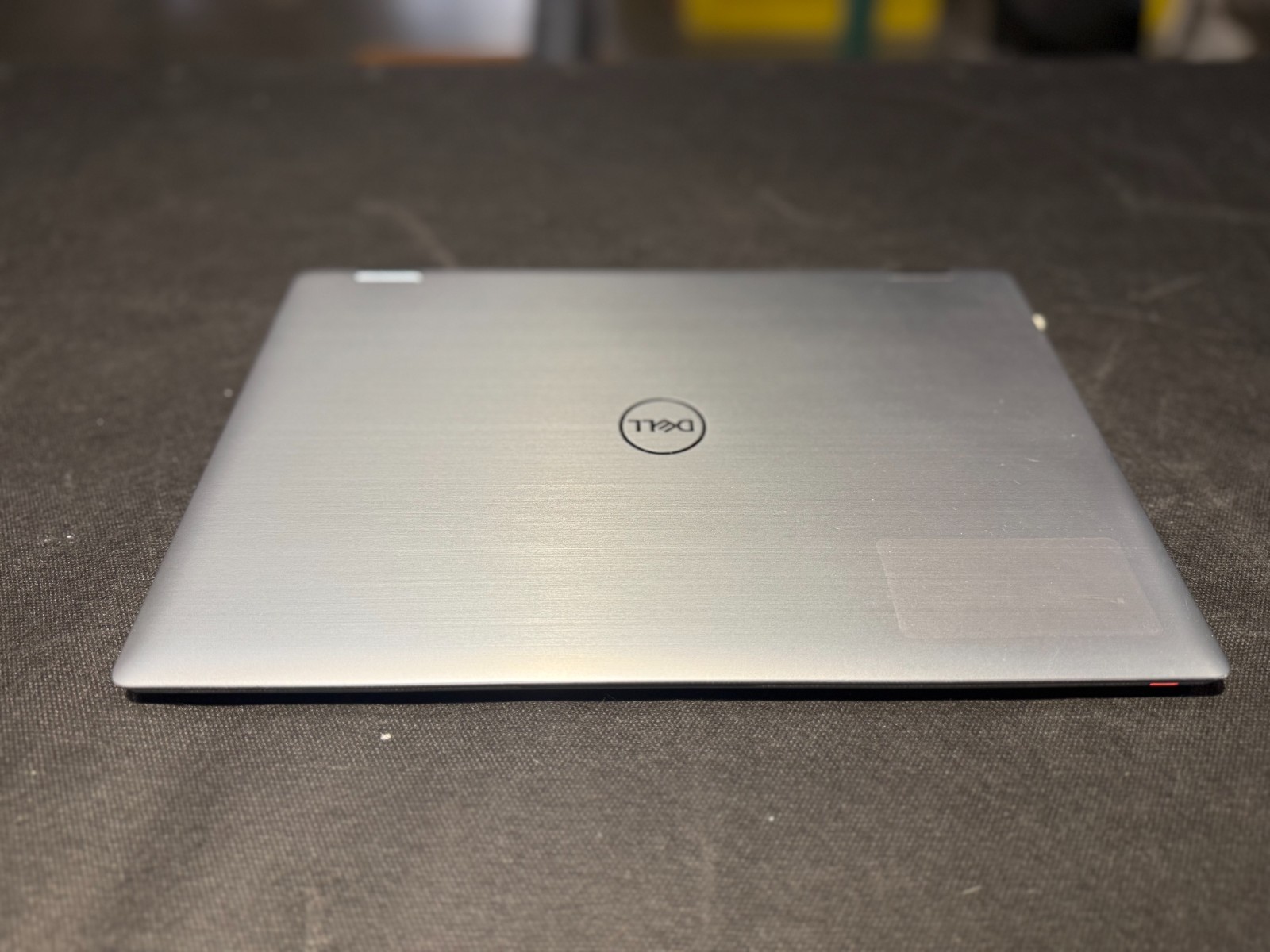 LATITUDE 9420 2-IN-1 (No charger included)