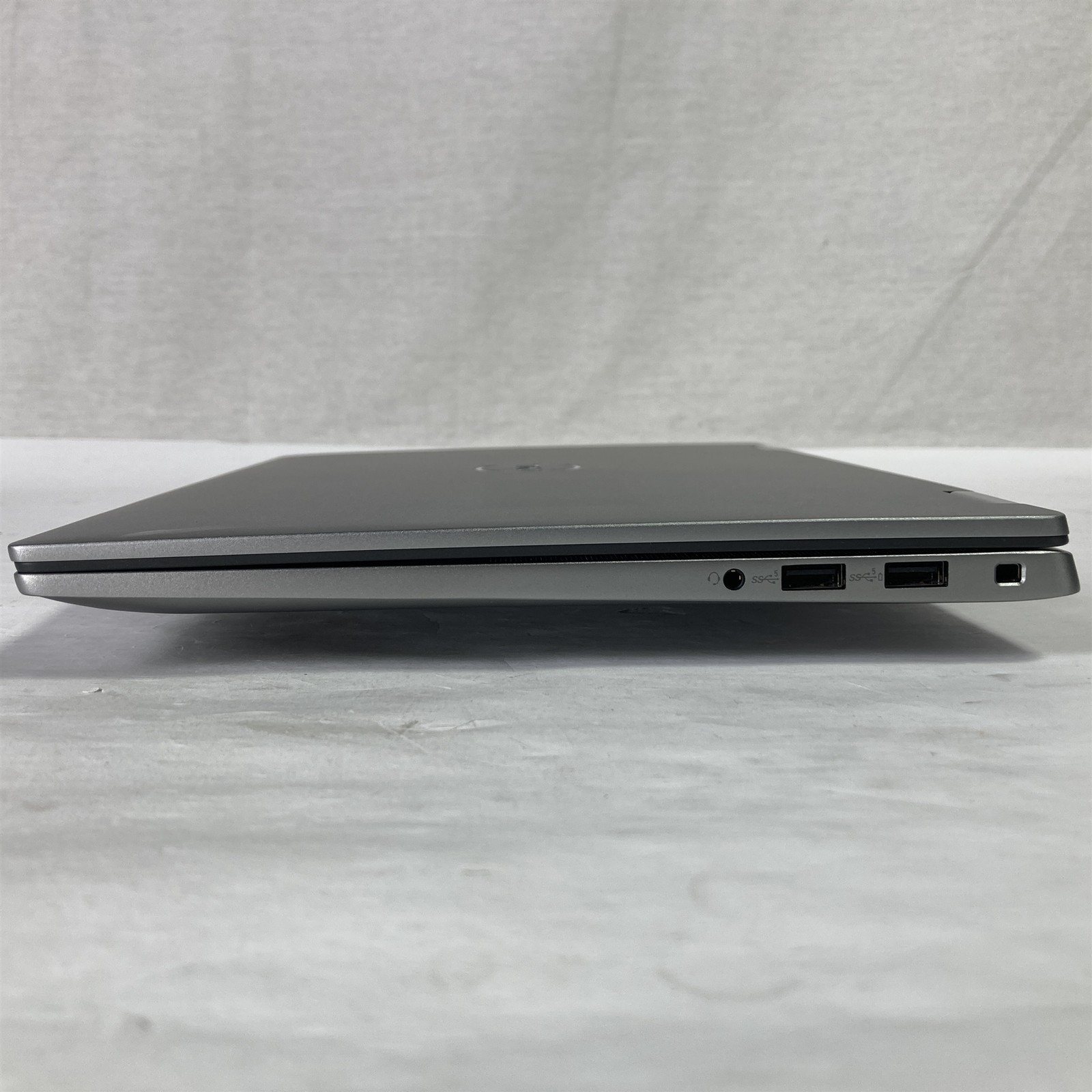 Dell Latitude 7440 14″ Laptop Core i7-1365U 1.8GHz 32GB 256GB NVMe SSD – Win 11