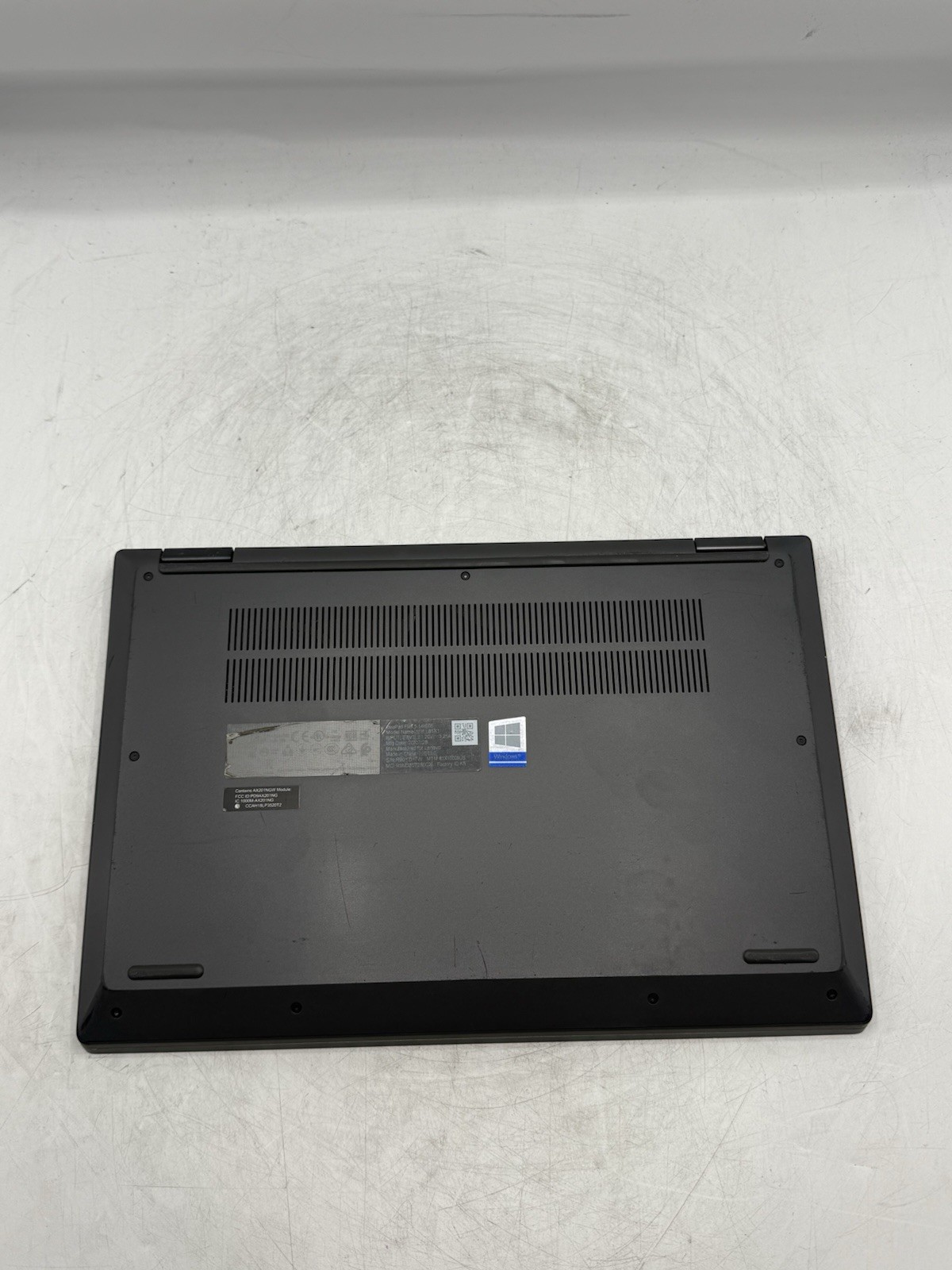 Lenovo IdeaPad Flex 5 14IIL05 14″ Core i5-1035G1 16GB RAM READ