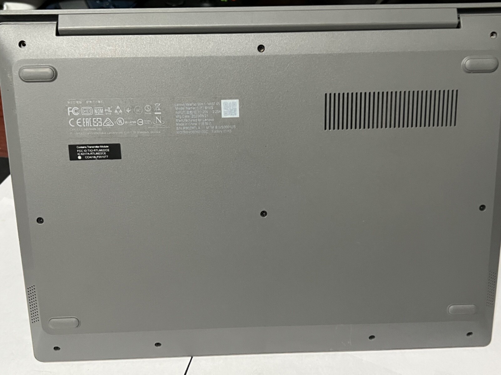 Lenovo Laptop IdeaPad 1 de 14 inch AMD A6 Series Memory 4 GB AMD Radeon R4 Memo