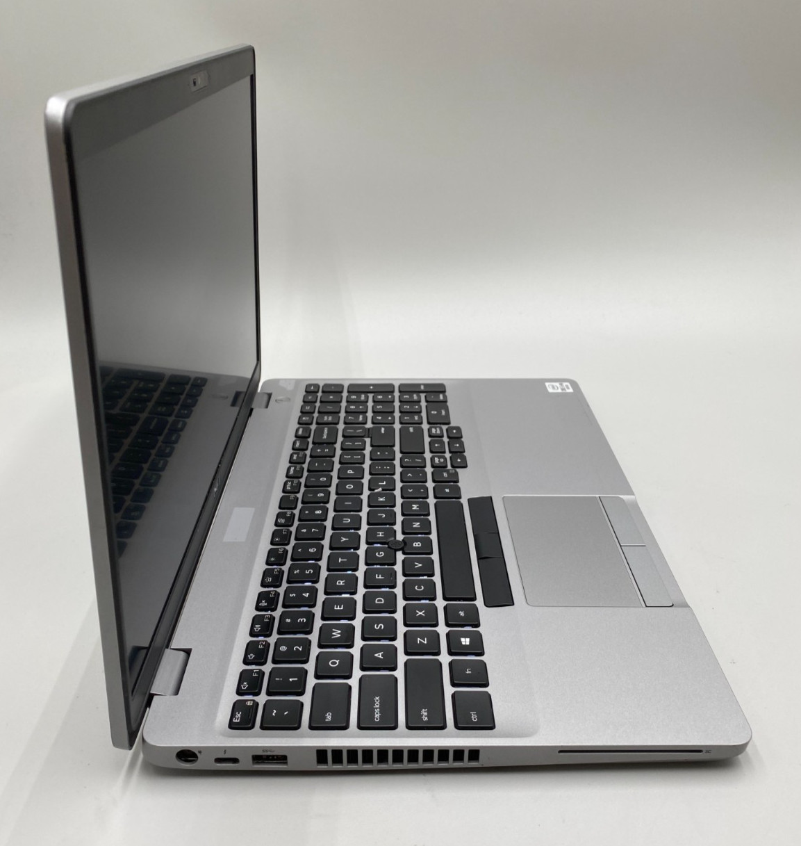 Dell Latitude 5510 i7-10610U 1.8GHz 256GB SSD 8GB DDR4 Gray Laptop FAIR/S2/READ