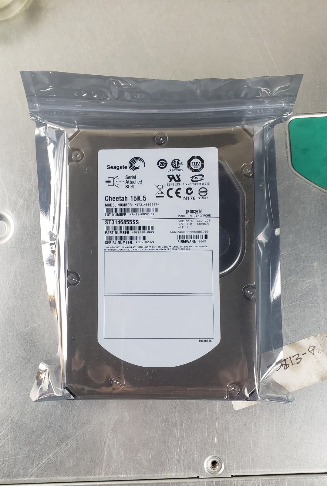 HP Gateway E9525R Intel Xeon X5355 8Gb Ram 300 GB HDD