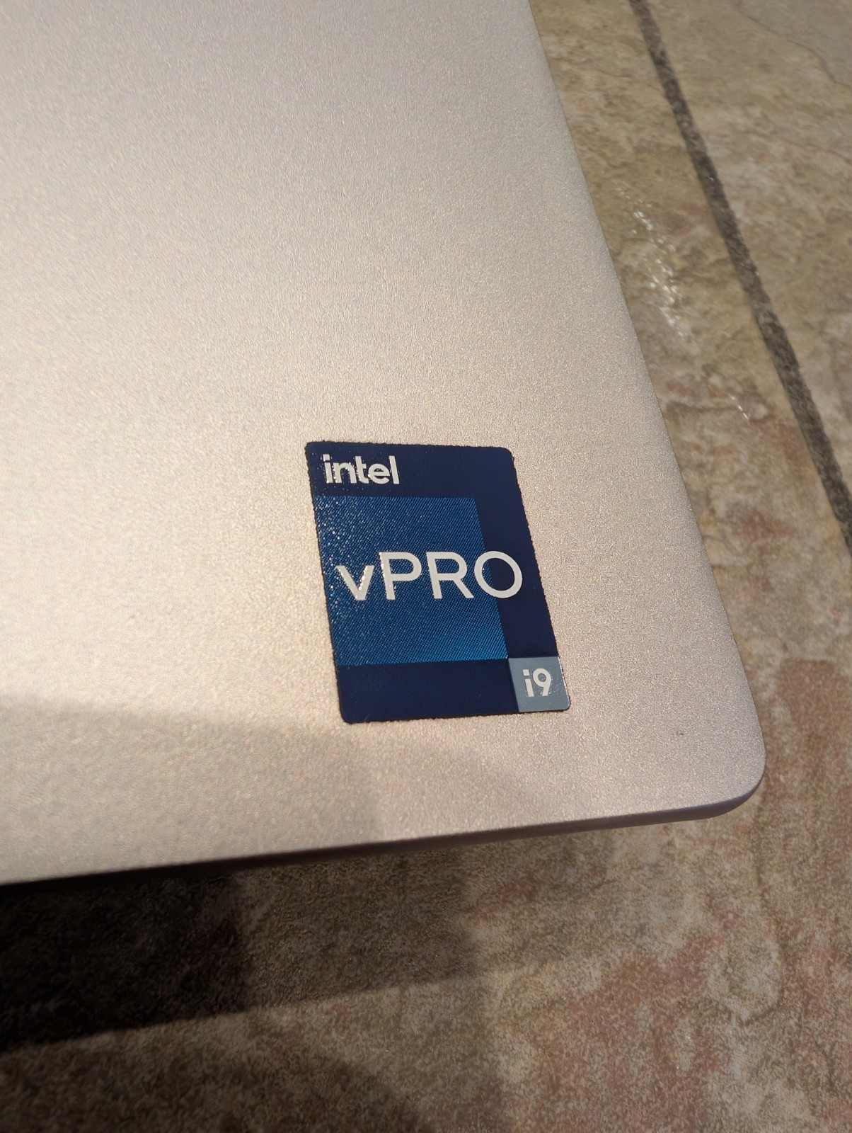 HP Zbook Fury 16 G11 32GB 1TB Intel i9 13th Gen Nvidia RTX 3500 Ada