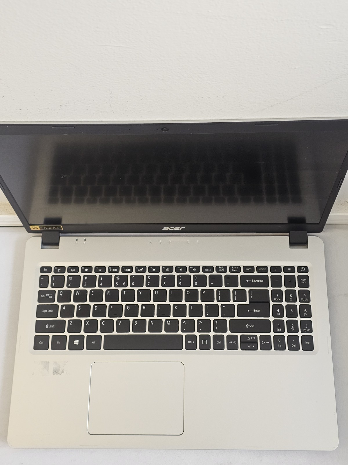 Acer Aspire A515-43 Laptop – AMD Ryzen 3-3200u – 16GB RAM 1TB HDD Win 11 – READ