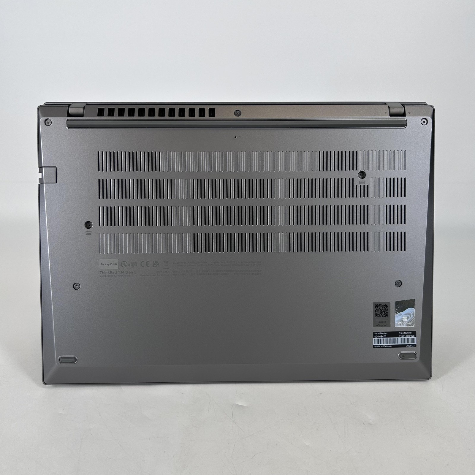Lenovo ThinkPad T14 Gen 5 FHD+ 3.2GHz Ryzen 5 PRO 8540U 16GB 256GB SSD Excellent