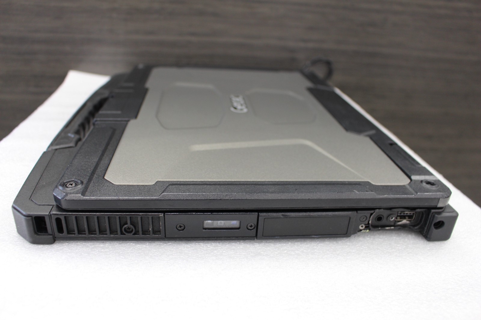 Getac B360 Rugged Laptop i5-10210U 256GB SSD 8GB RAM, Barcode/Smartcard Reader