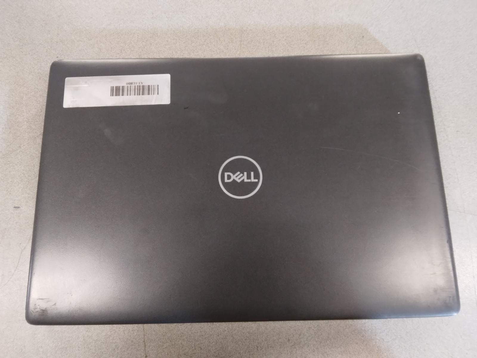 Dell*Latitude*5400*Intel*i5-8365U*256GB*NVMe*8GB*DDR4*Intel*UHD*620*No*OS