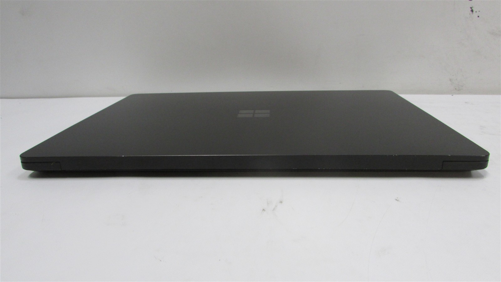 Microsoft Surface Laptop 5 1951 i7-1245U 2.7GHz 16GB RAM 256GB 13.5″ Win 11 Pro