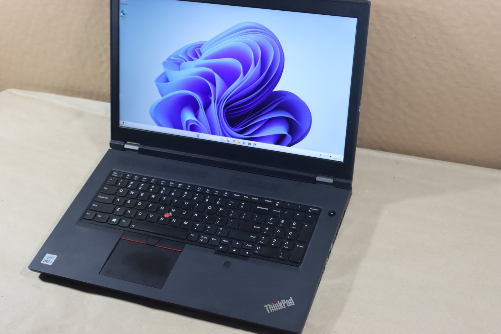 Lenovo Think Pad P17 Gen 1 Intel Core i7-10750H CPU 2.60GHz 1TB 32GB NVIDIA Quad