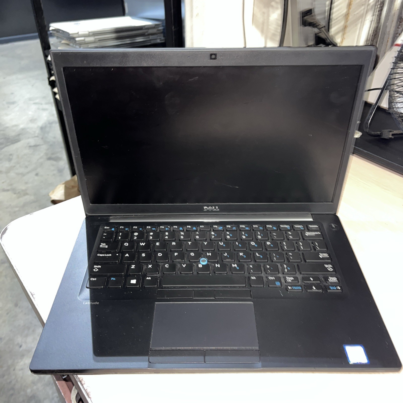 DELL LATITUDE 7480 INTEL CORE I7-7600U 2.80GHZ 8GB RAM NO HD .