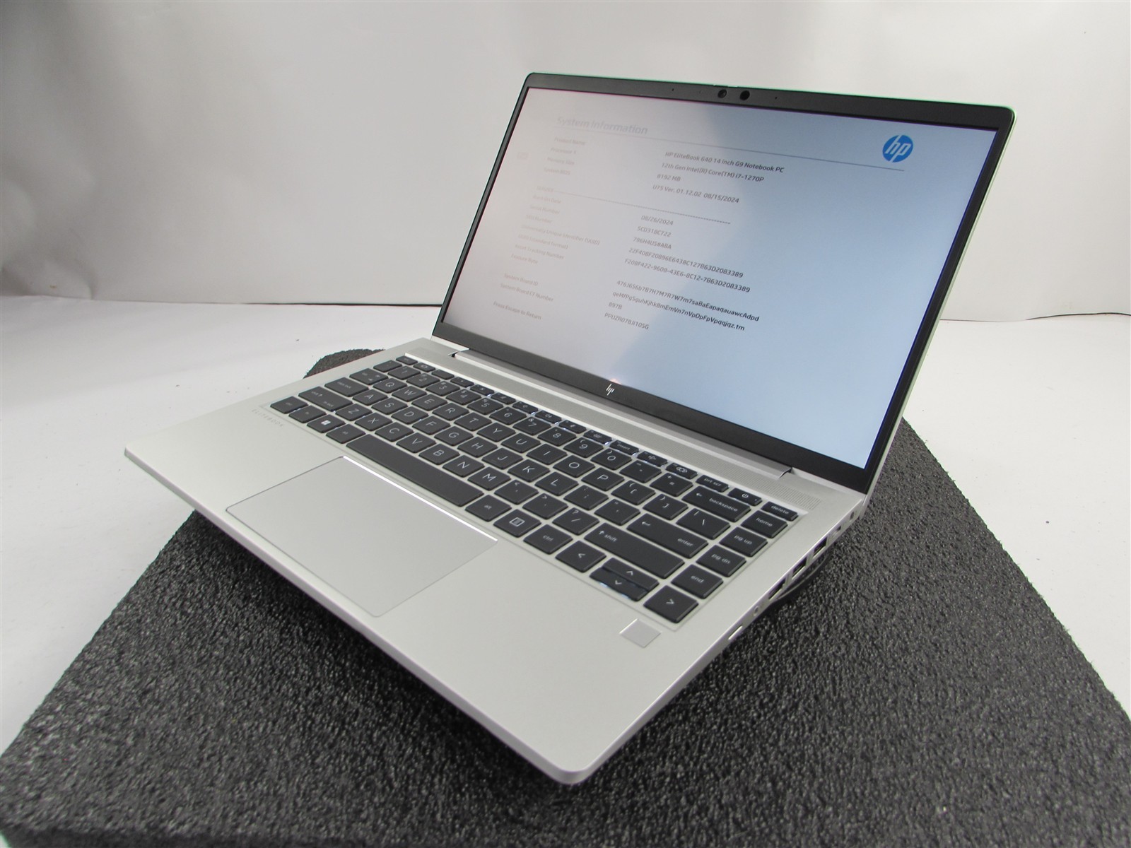 HP ELITEBOOK 640 (G9) 1920X1080 FHD TOUCHSCREEN I7-1270P 1TB SSD 8GB RAM NO O.S