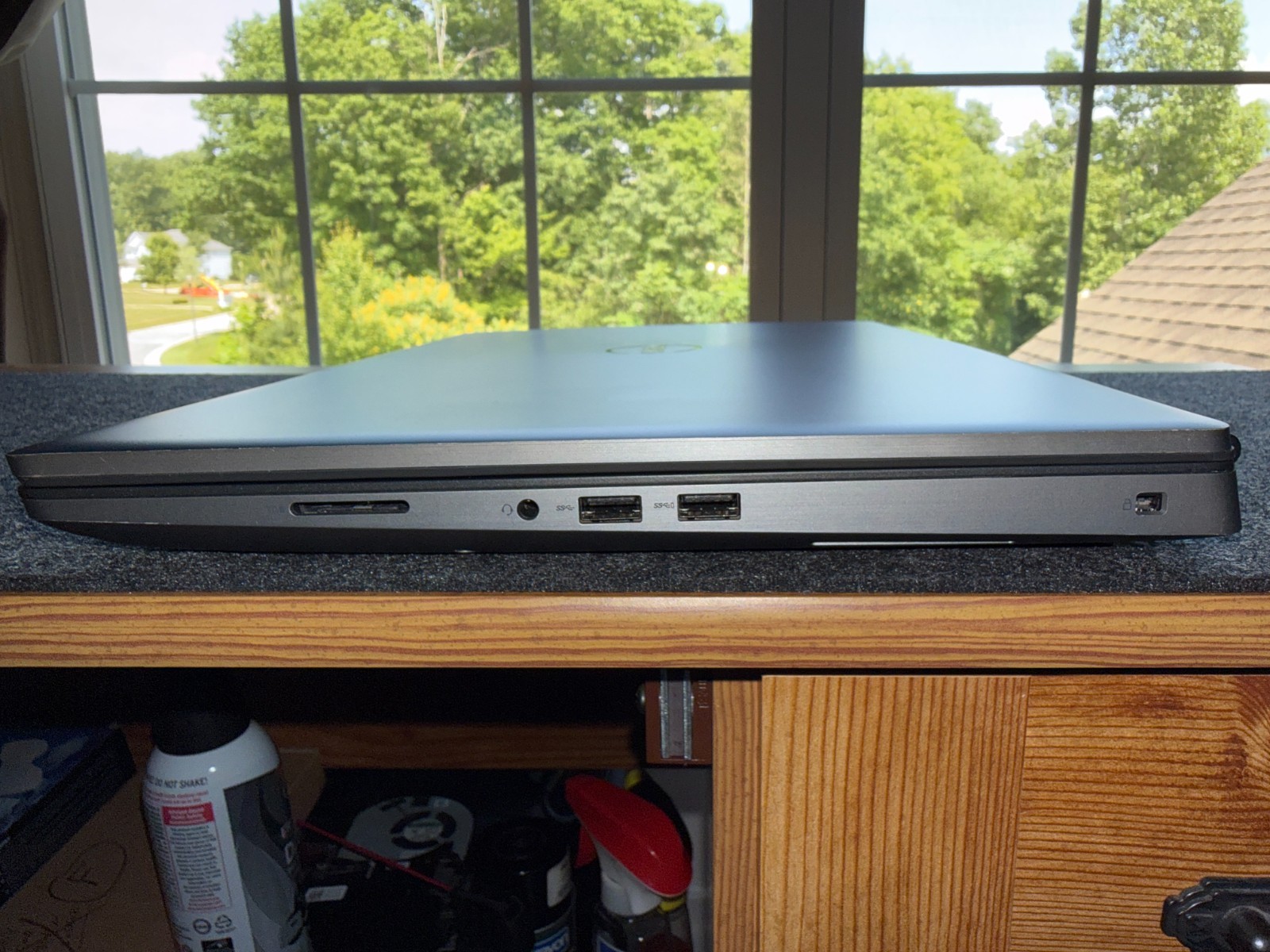 DELL PRECISION 7750 17.3″ i9-10885H 32GB (2)512GB SSD NVIDIA RTX 3000 WIN 11 PRO