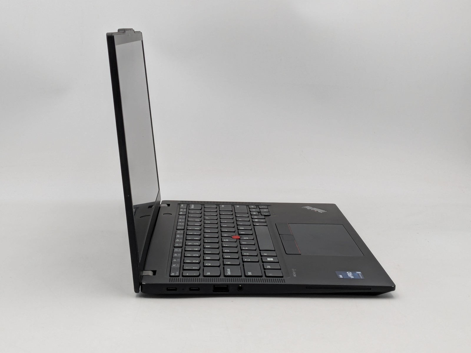 Lenovo ThinkPad X13 Gen 4 13.3″ i7-1365U 16GB DDR5 512GB SSD Windows 11 Home
