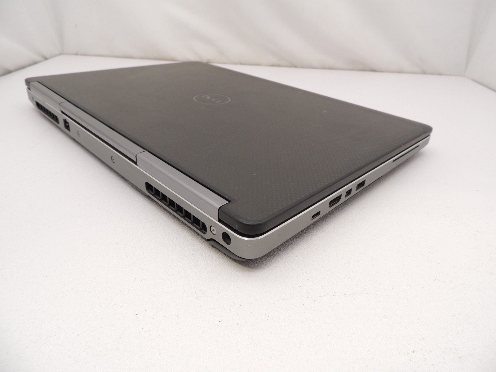 Dell Precision 7510 Core i7 6820HQ 16GB 512GB M375X 2GB New Battery Laptop No OS